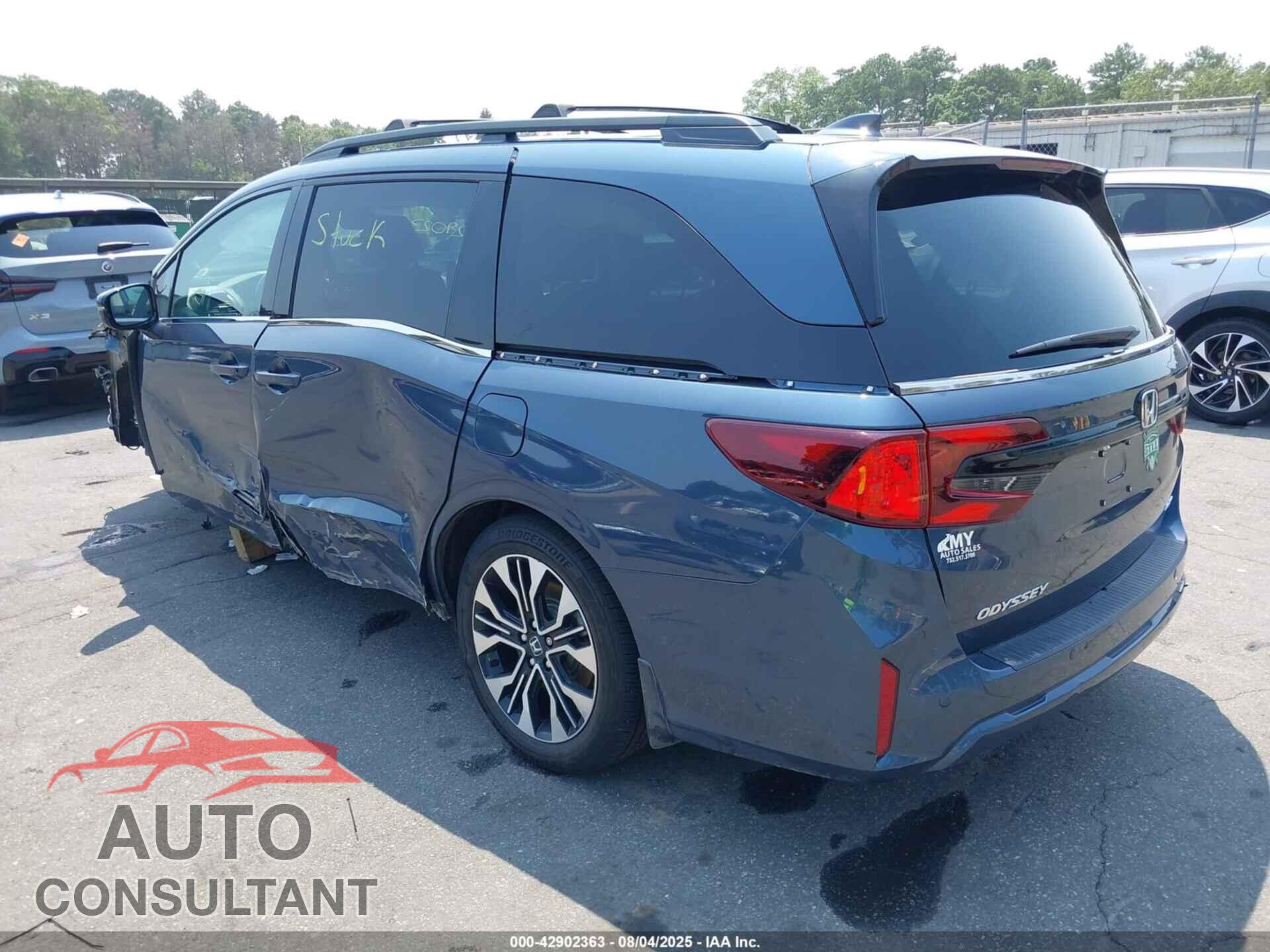 HONDA ODYSSEY 2025 - 5FNRL6H92SB043473