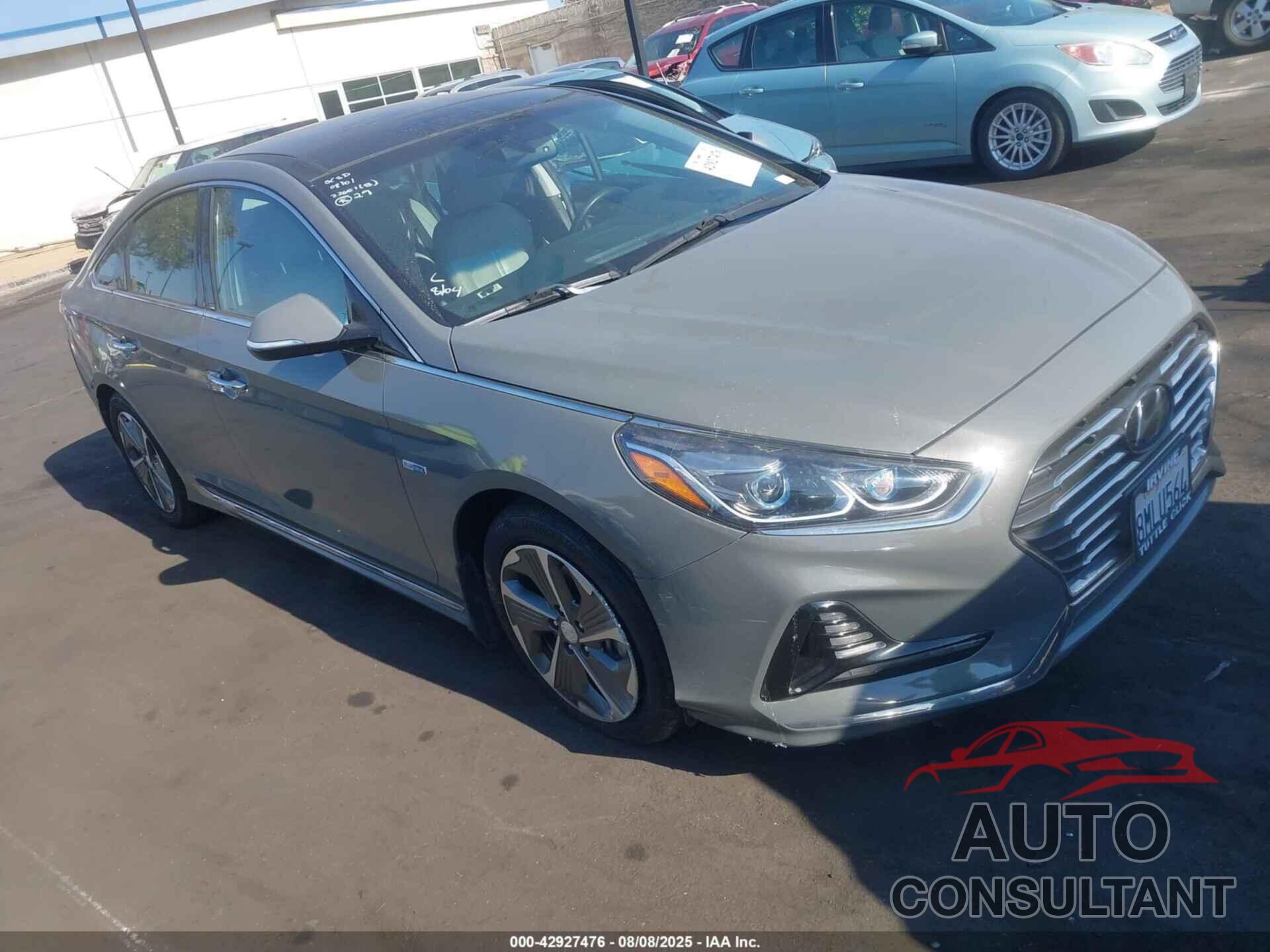 HYUNDAI SONATA HYBRID 2019 - KMHE34L36KA093741
