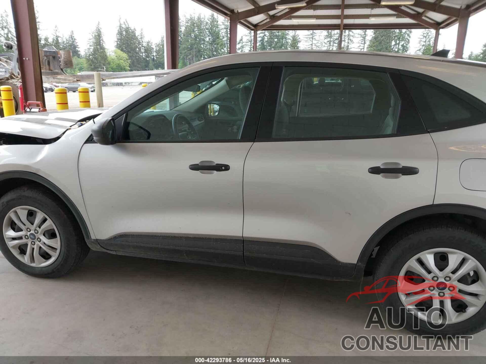 FORD ESCAPE 2020 - 1FMCU9F60LUC58447