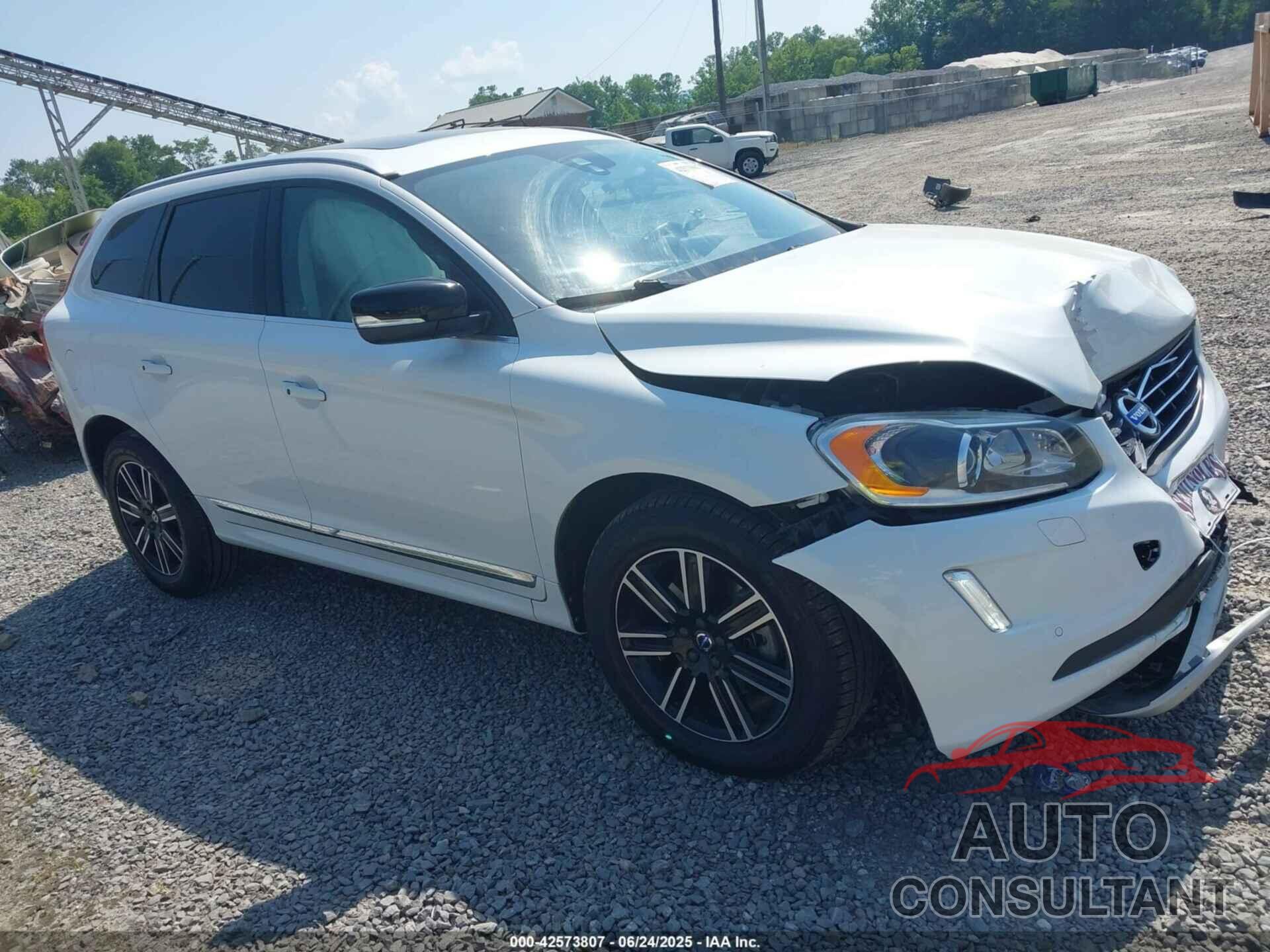 VOLVO XC60 2017 - YV440MDR2H2154515