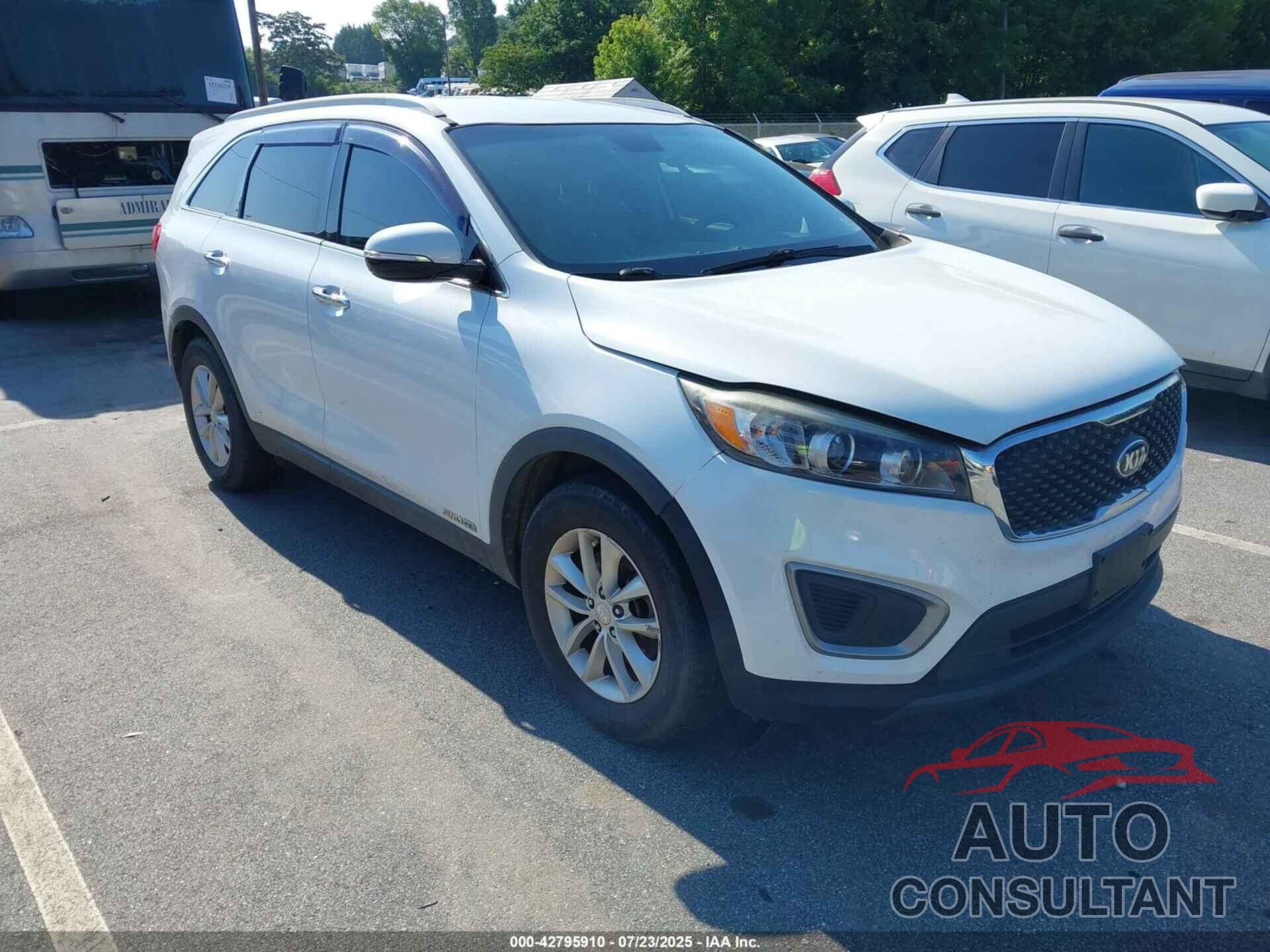 KIA SORENTO 2016 - 5XYPGDA51GG080862