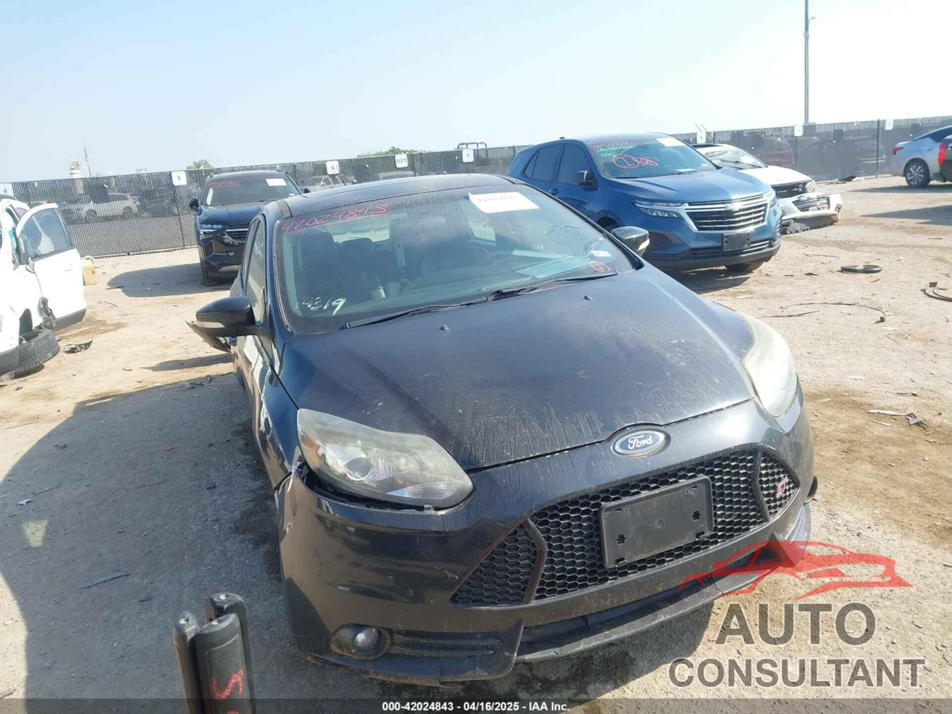 FORD FOCUS ST 2013 - 1FADP3L91DL380226