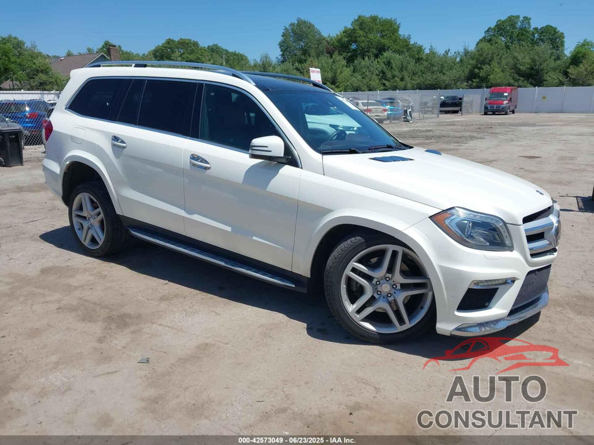MERCEDES-BENZ GL 550 2015 - 4JGDF7DE8FA548342