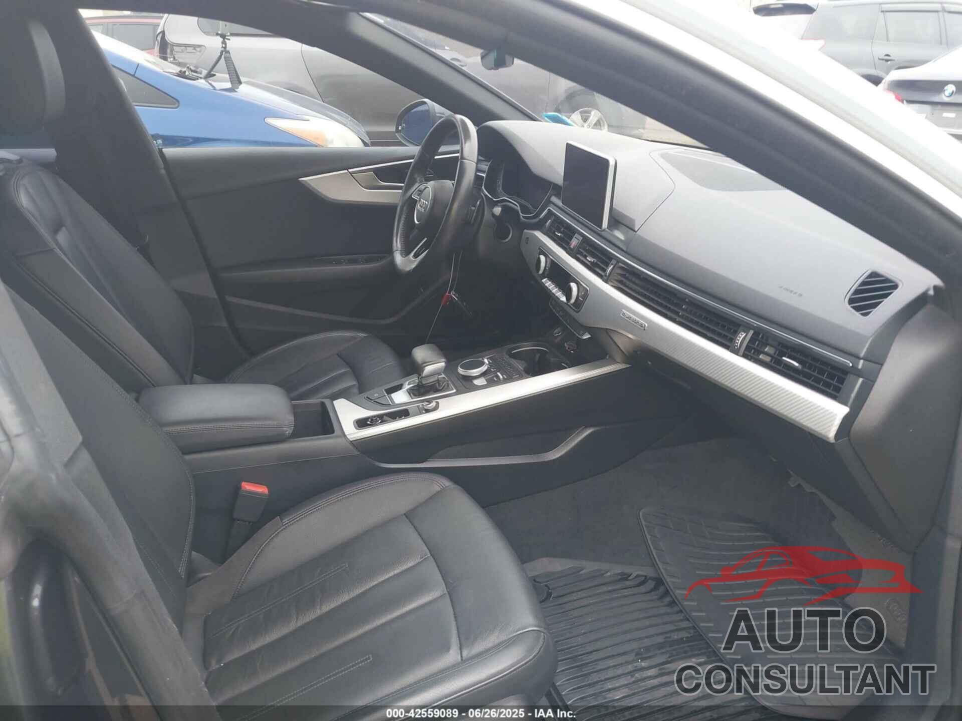 AUDI A5 2018 - WAUBNCF53JA087237