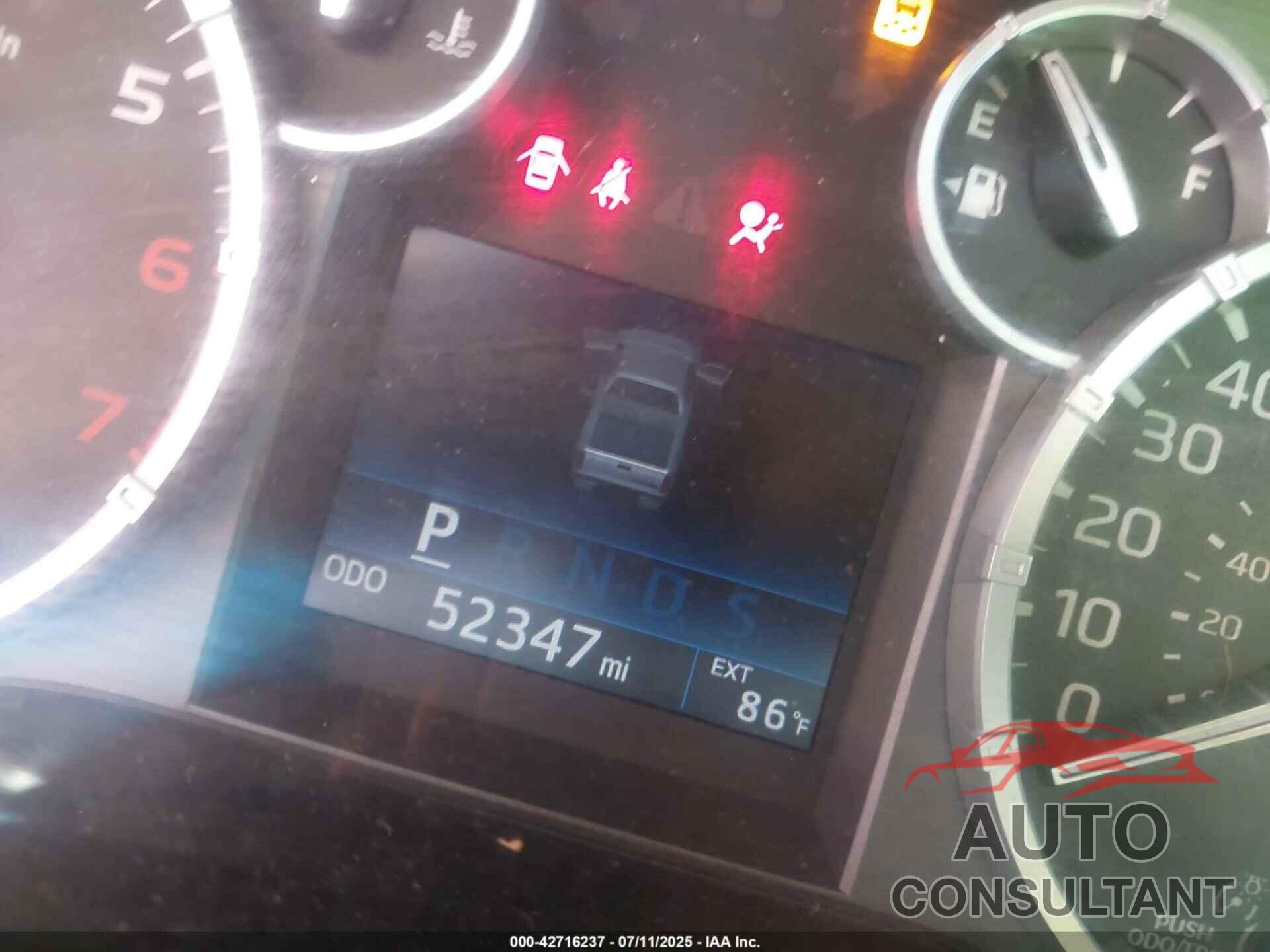 TOYOTA TUNDRA 2016 - 5TFAY5F15GX501283
