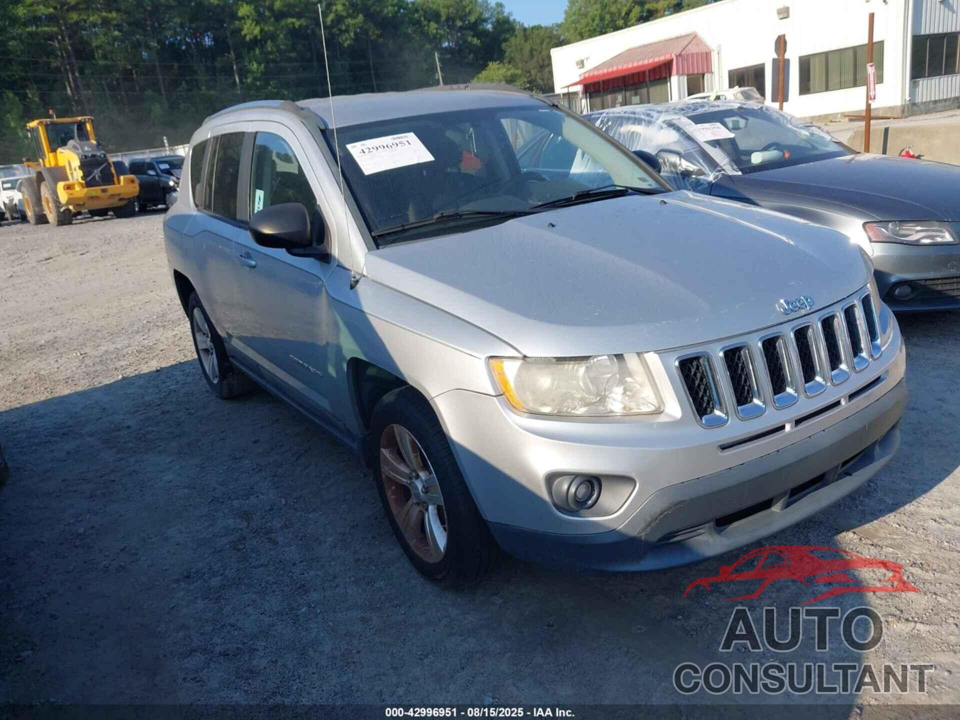 JEEP COMPASS 2011 - 1J4NT1FB5BD137744