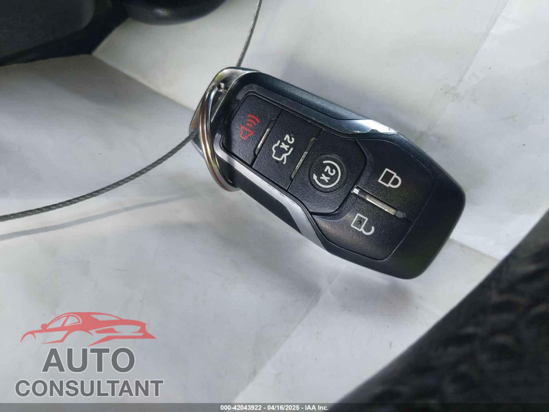 FORD EXPLORER 2017 - 1FM5K8D8XHGA86463