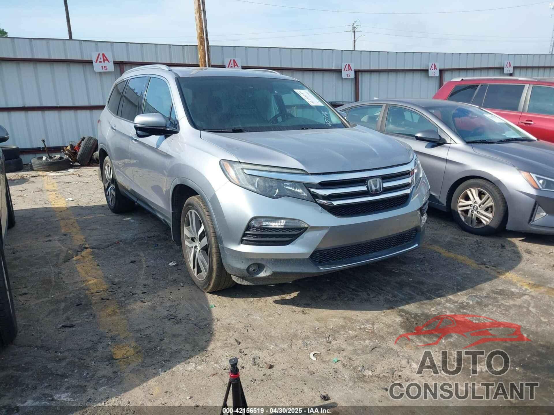 HONDA PILOT 2018 - 5FNYF5H99JB018095