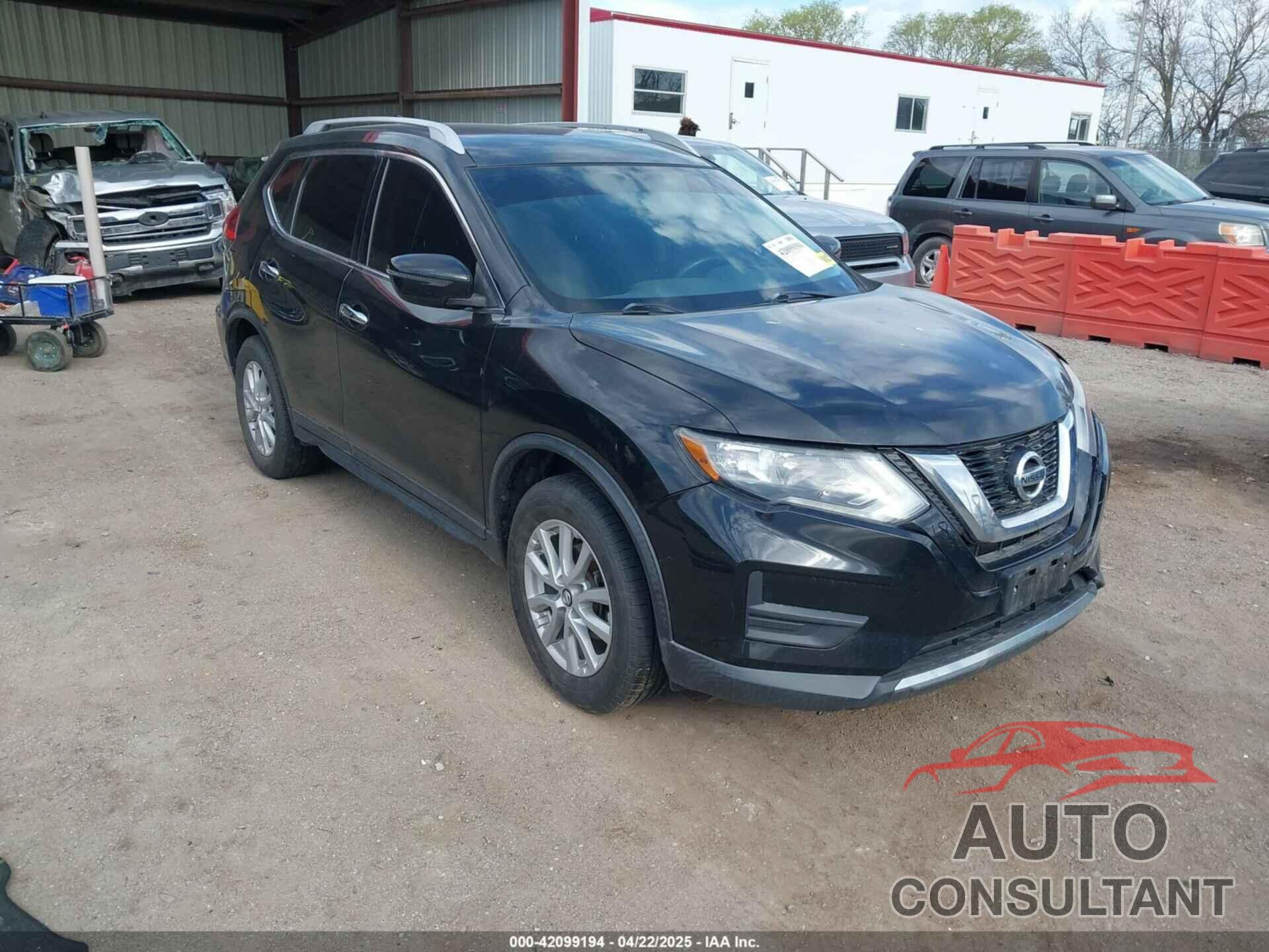 NISSAN ROGUE 2017 - KNMAT2MV6HP531915