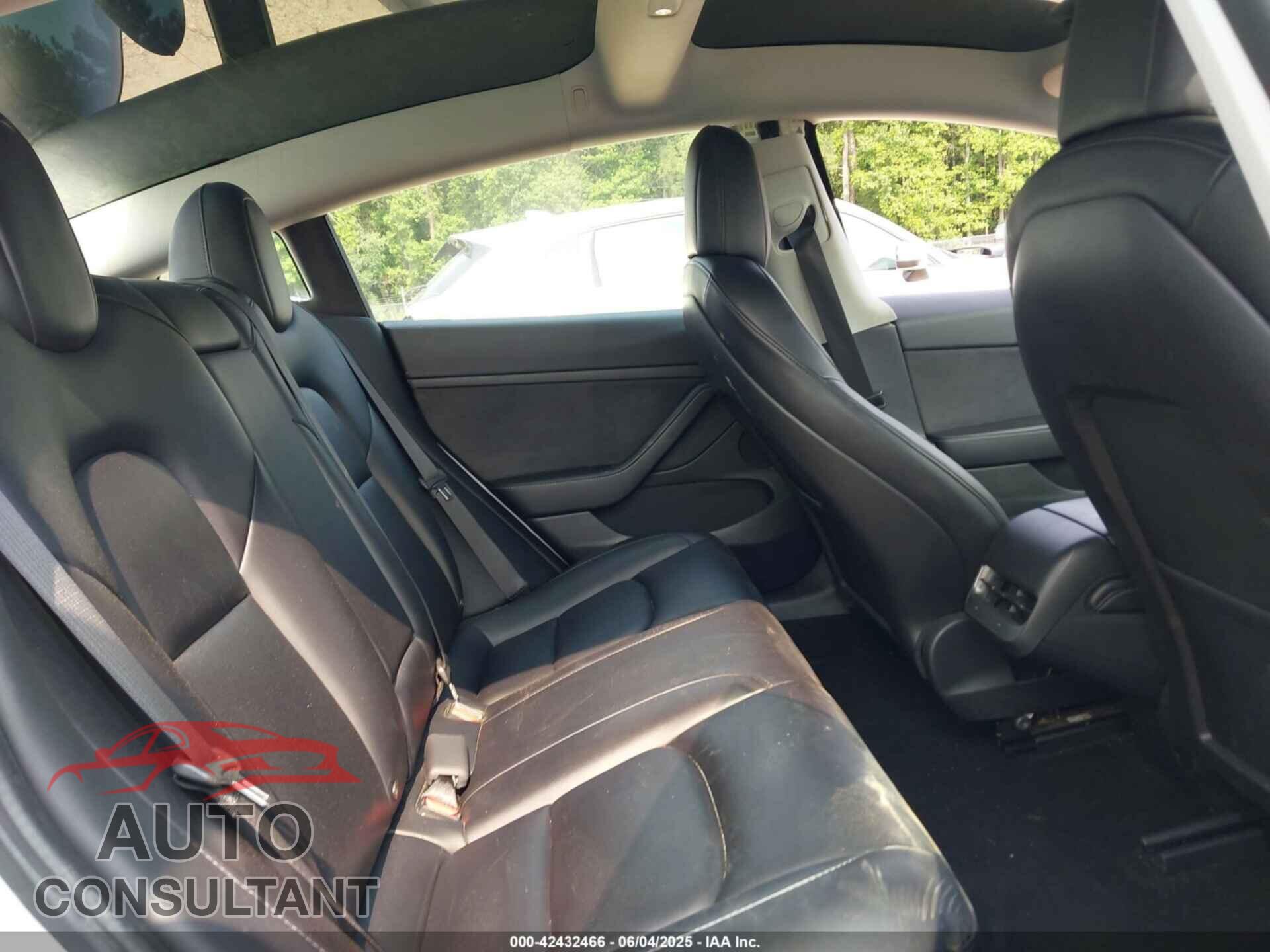 TESLA MODEL 3 2021 - 5YJ3E1EA1MF086741