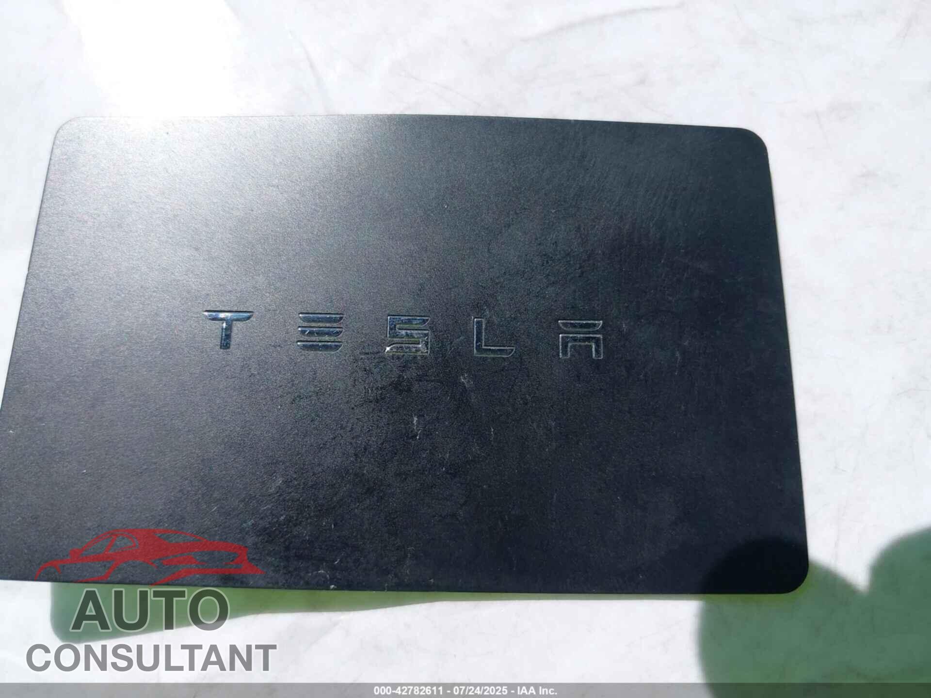 TESLA MODEL 3 2019 - 5YJ3E1EA9KF190486