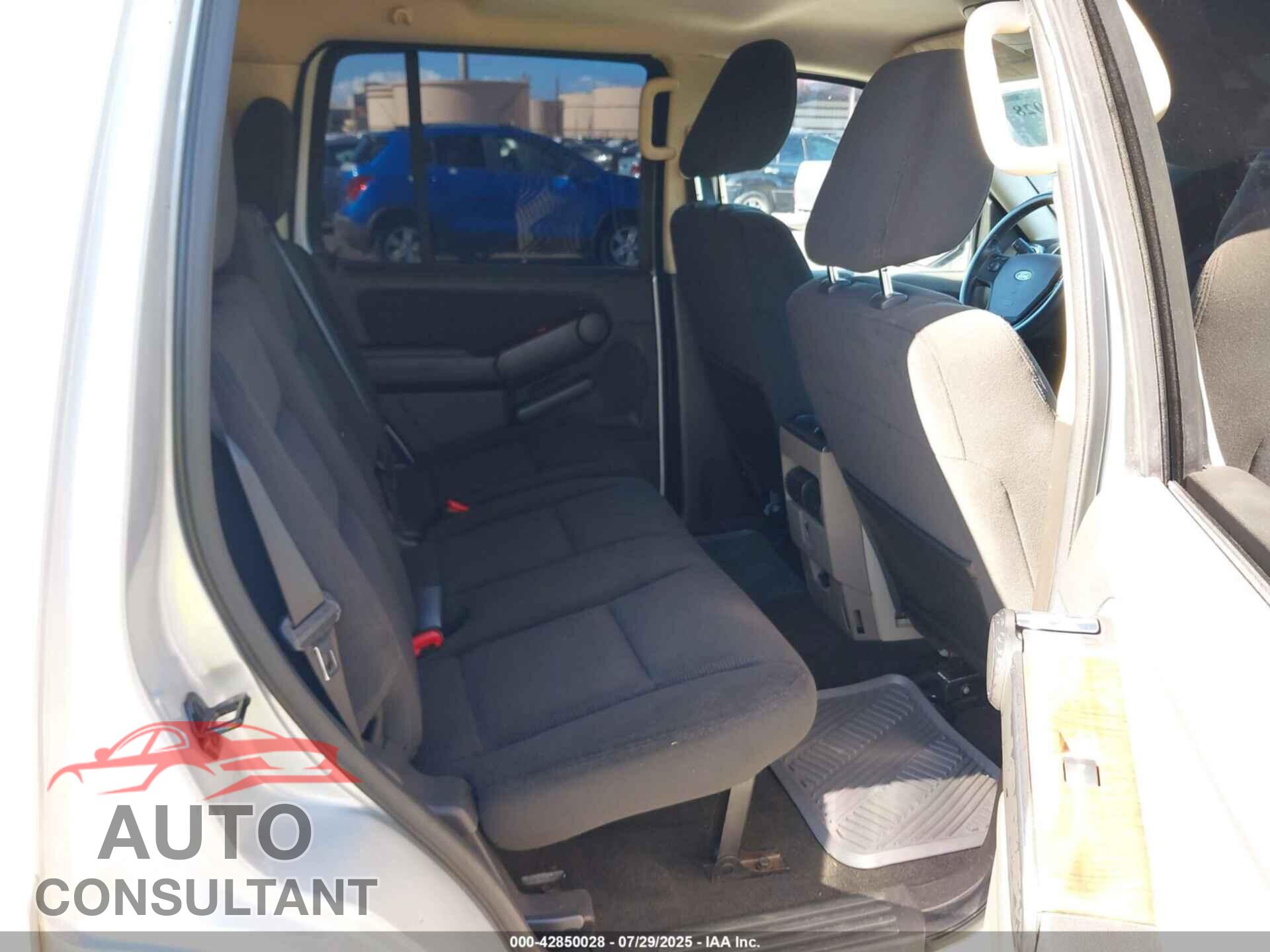 FORD EXPLORER 2010 - 1FMEU7DE5AUA36331