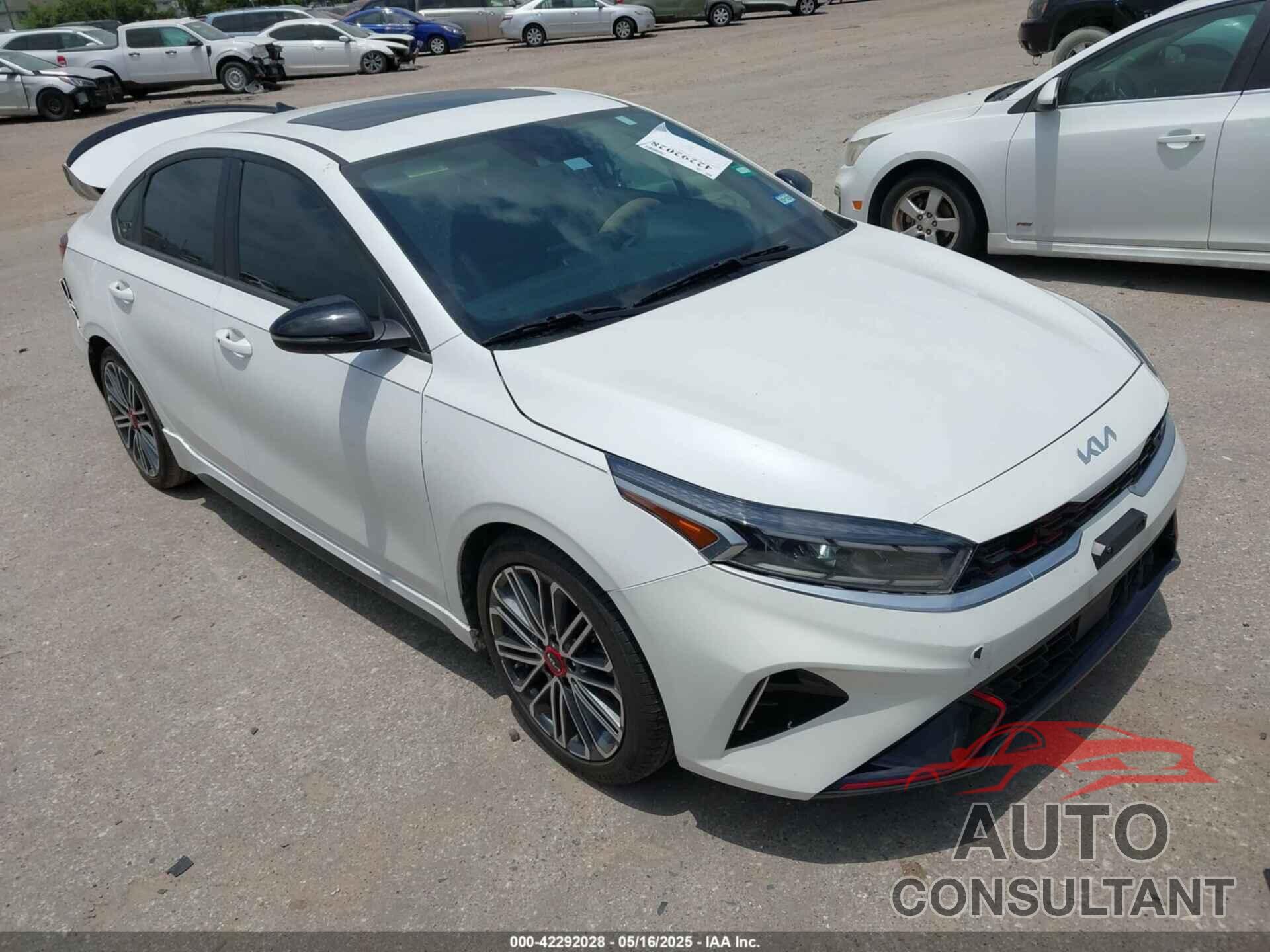 KIA FORTE 2023 - 3KPF44AC6PE570228