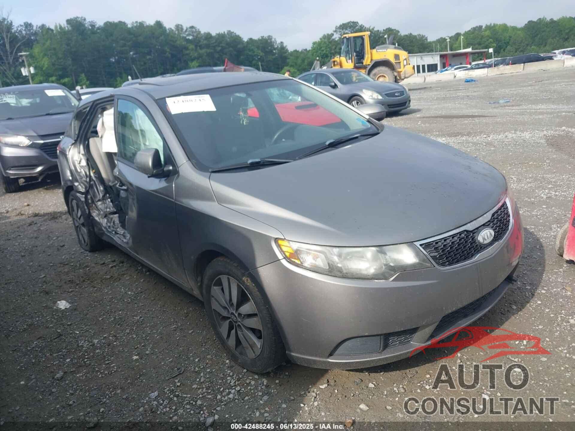 KIA FORTE 2013 - KNAFU5A2XD5655025