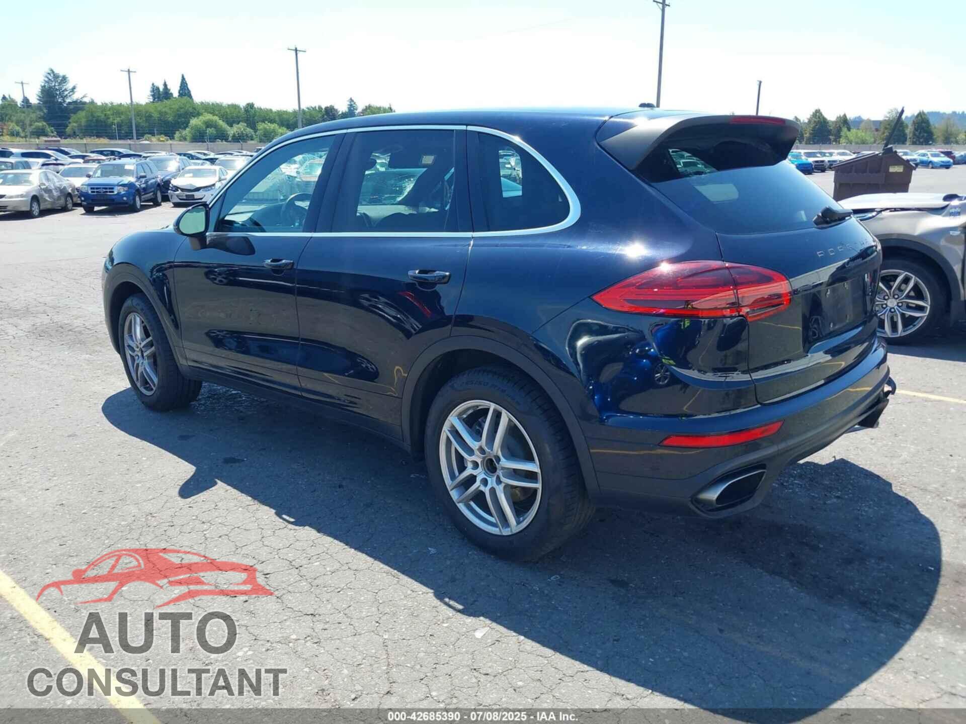 PORSCHE CAYENNE 2016 - WP1AA2A27GLA04079