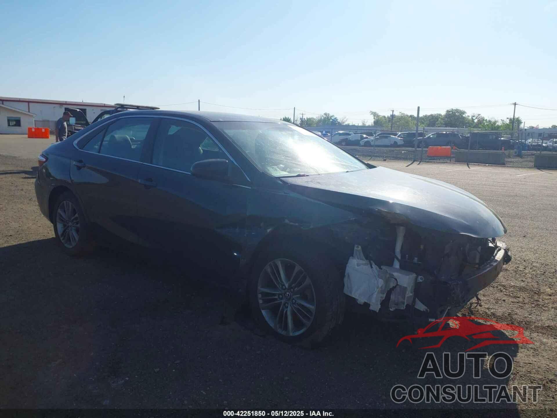 TOYOTA CAMRY 2017 - 4T1BF1FK4HU791073