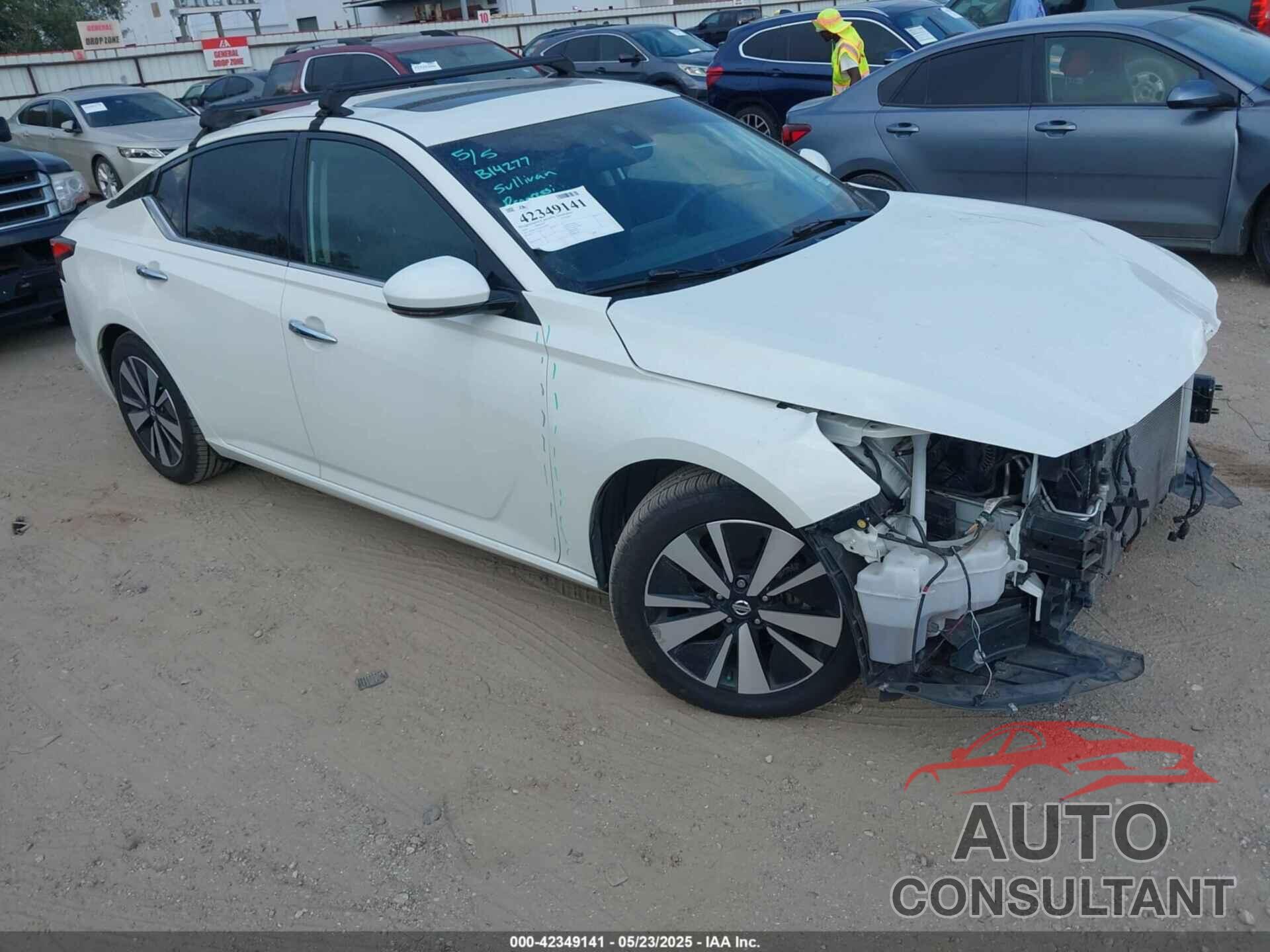 NISSAN ALTIMA 2019 - 1N4BL4DV6KC154782
