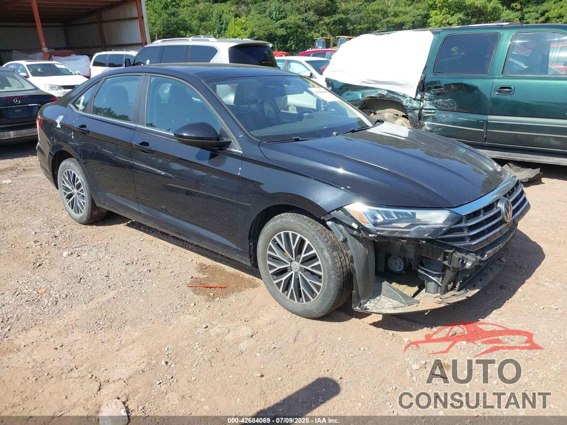 VOLKSWAGEN JETTA 2019 - 3VWCB7BUXKM158116