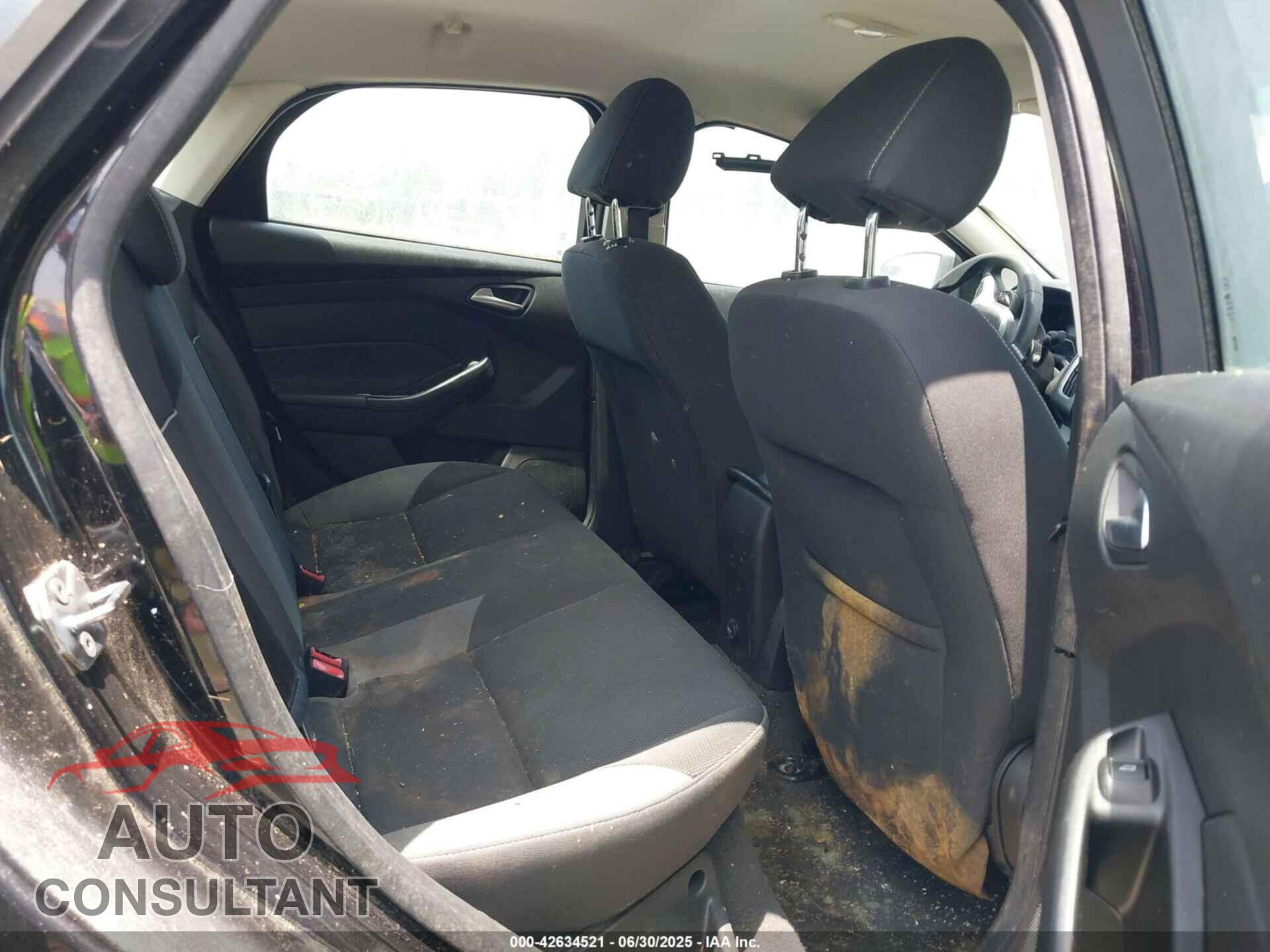 FORD FOCUS 2012 - 1FAHP3F21CL390012