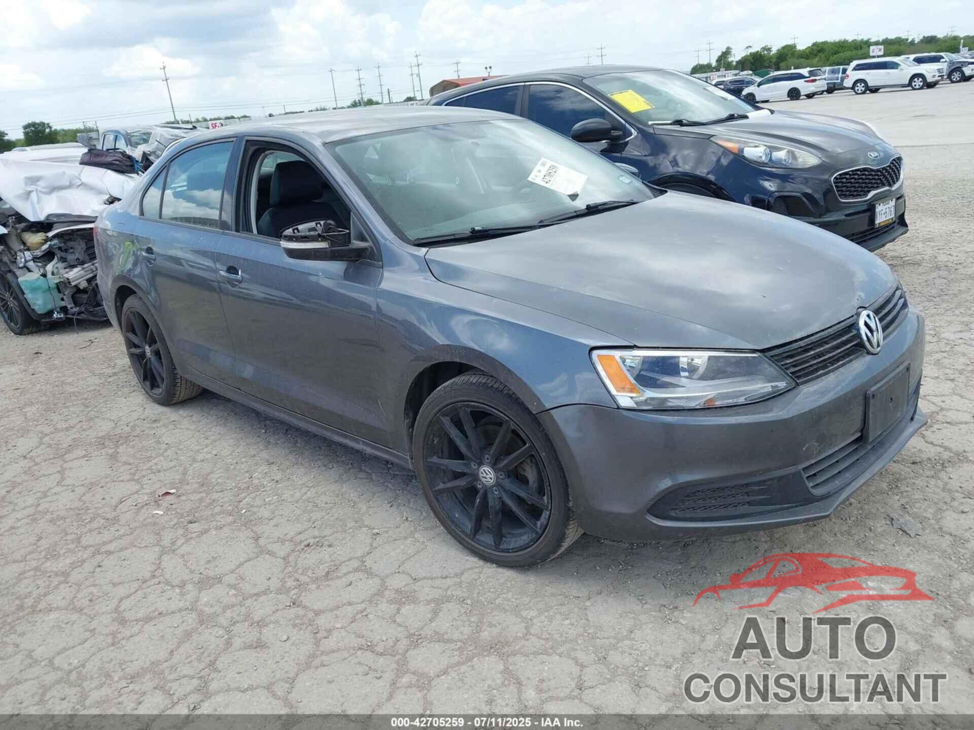 VOLKSWAGEN JETTA 2014 - 3VWD17AJXEM249213