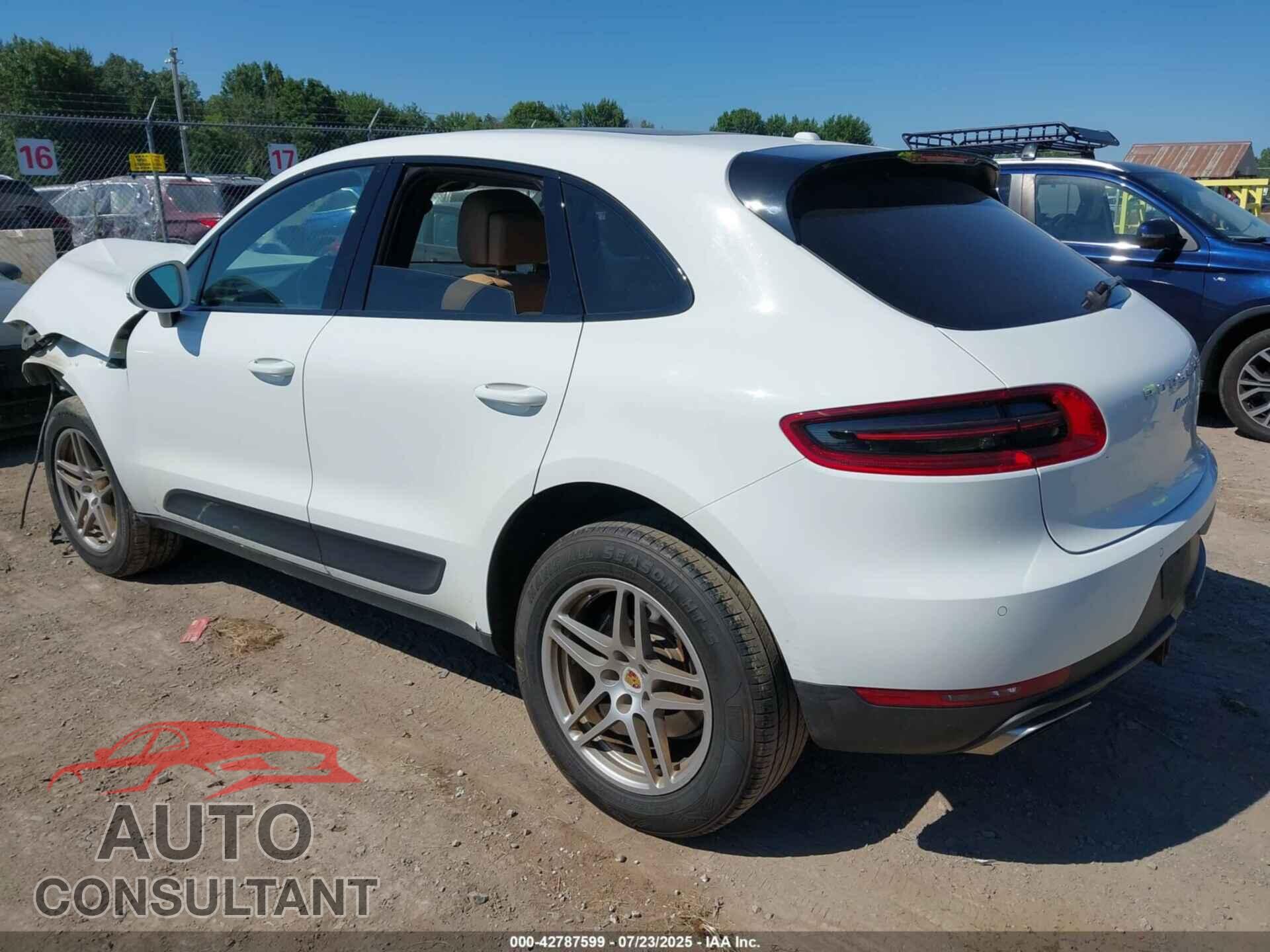 PORSCHE MACAN 2017 - WP1AA2A51HLB05971