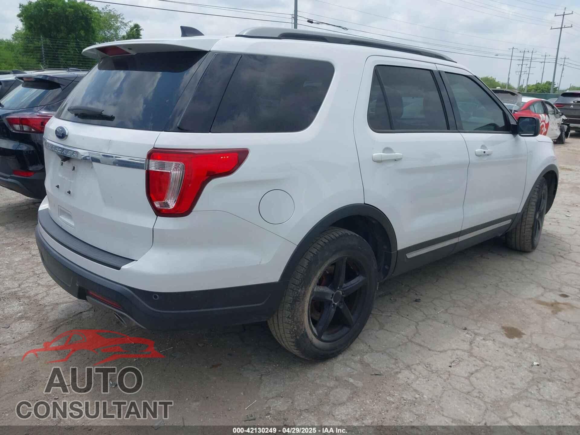 FORD EXPLORER 2018 - 1FM5K7D84JGB77941