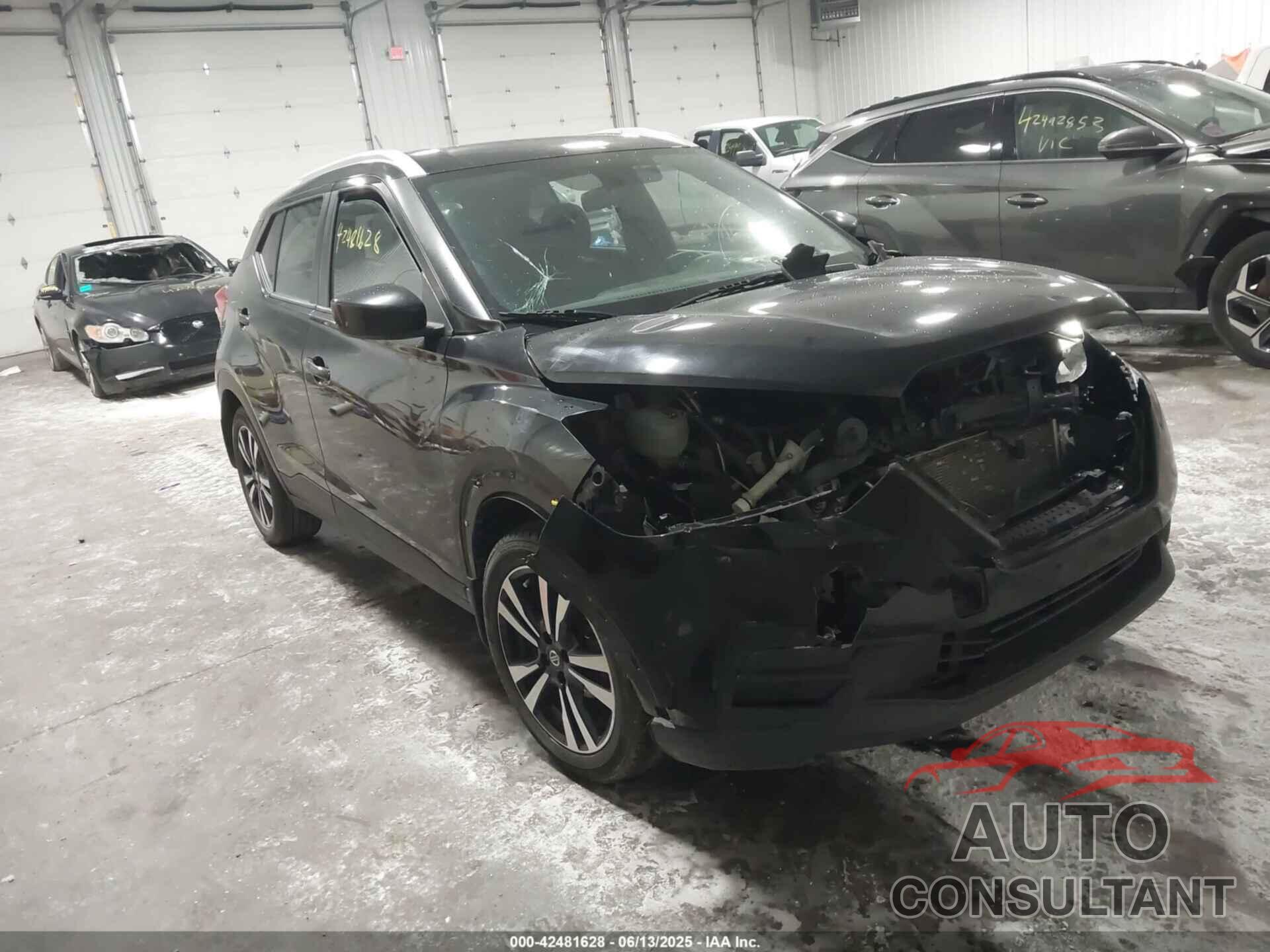 NISSAN KICKS 2018 - 3N1CP5CU8JL512522