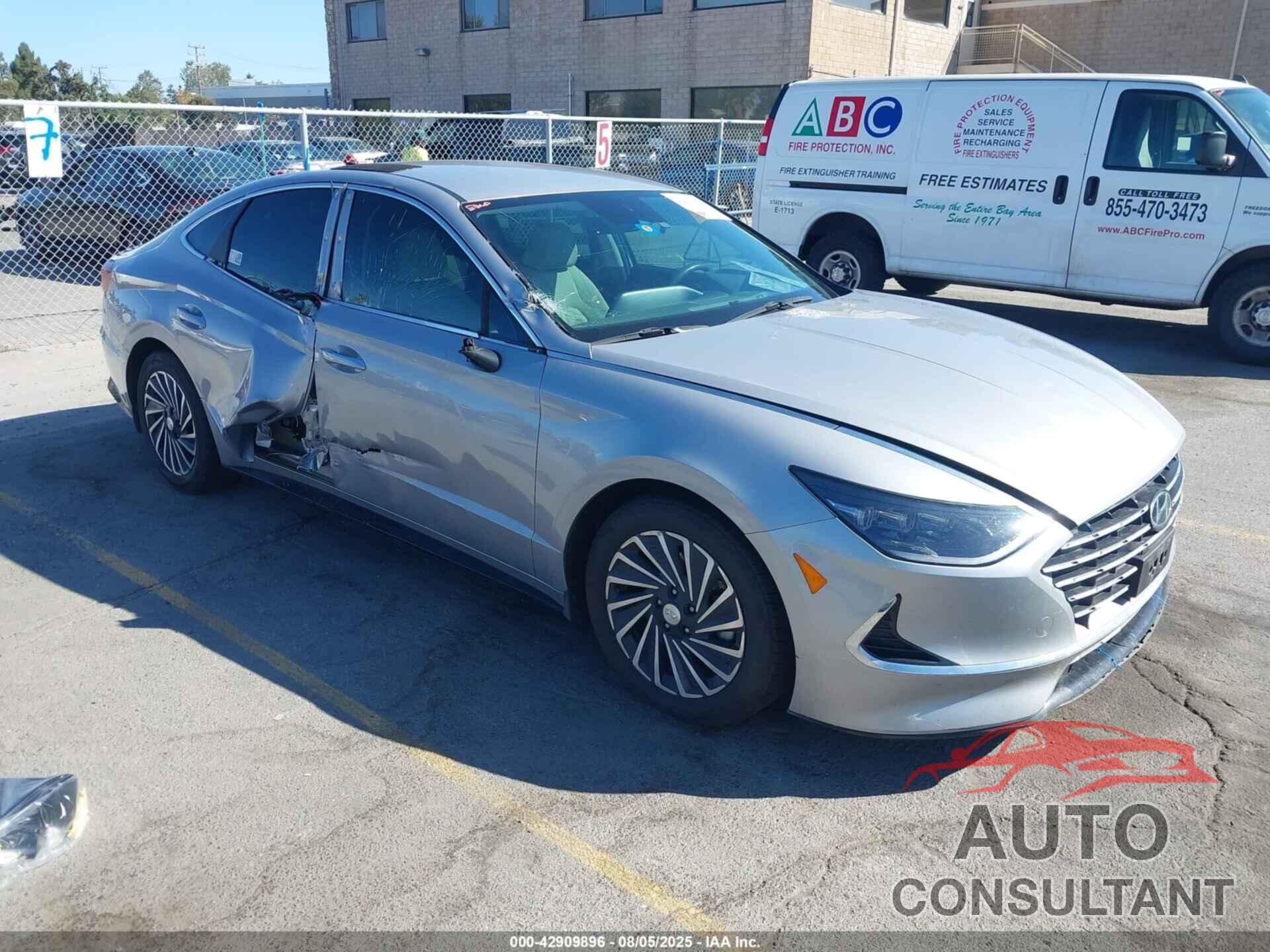 HYUNDAI SONATA HYBRID 2023 - KMHL34JJ2PA071011