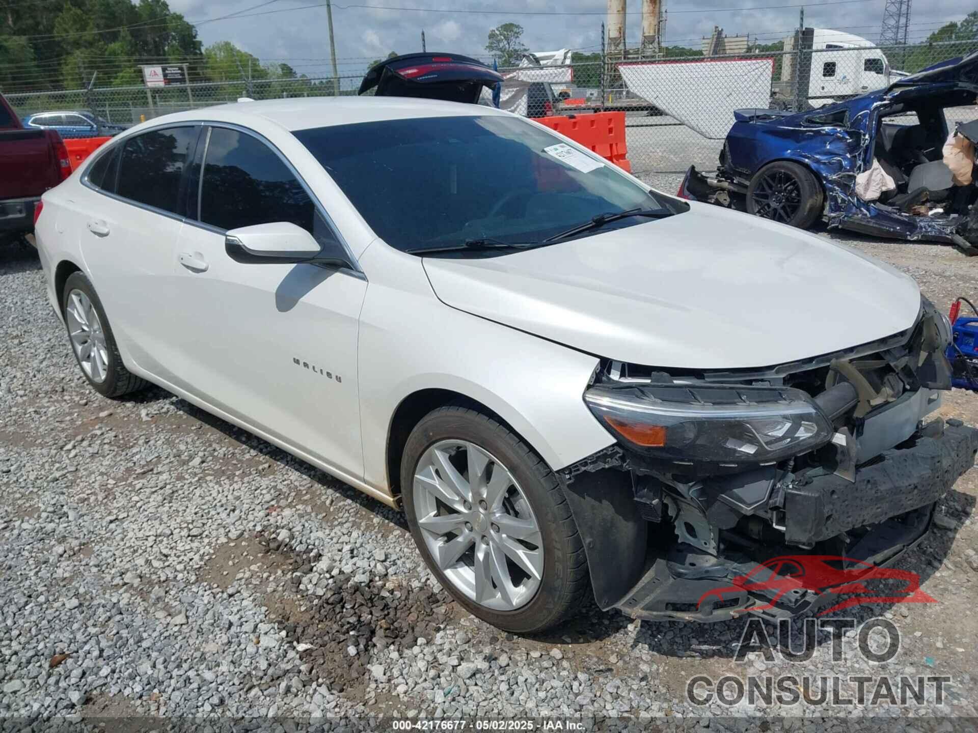 CHEVROLET MALIBU 2018 - 1G1ZD5ST8JF111418