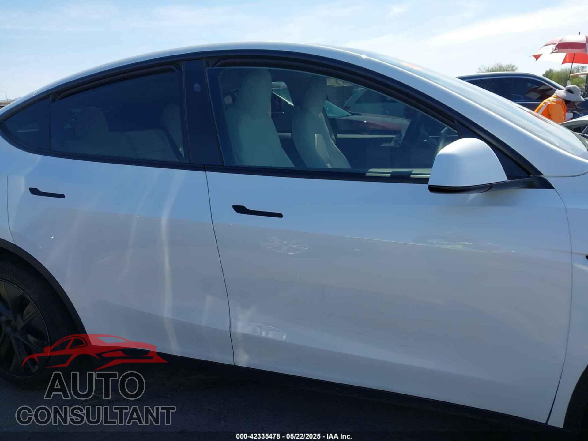 TESLA MODEL Y 2024 - 7SAYGAEEXRF165581