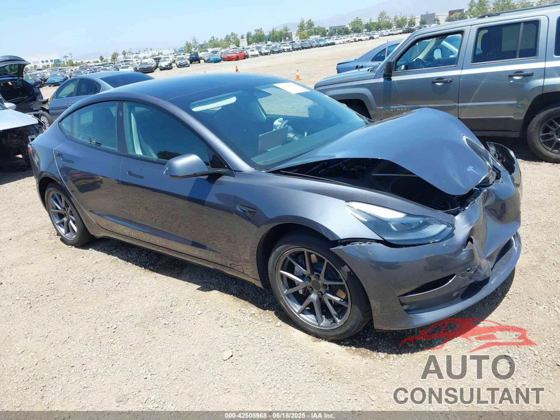 TESLA MODEL 3 2023 - 5YJ3E1EA5PF709931