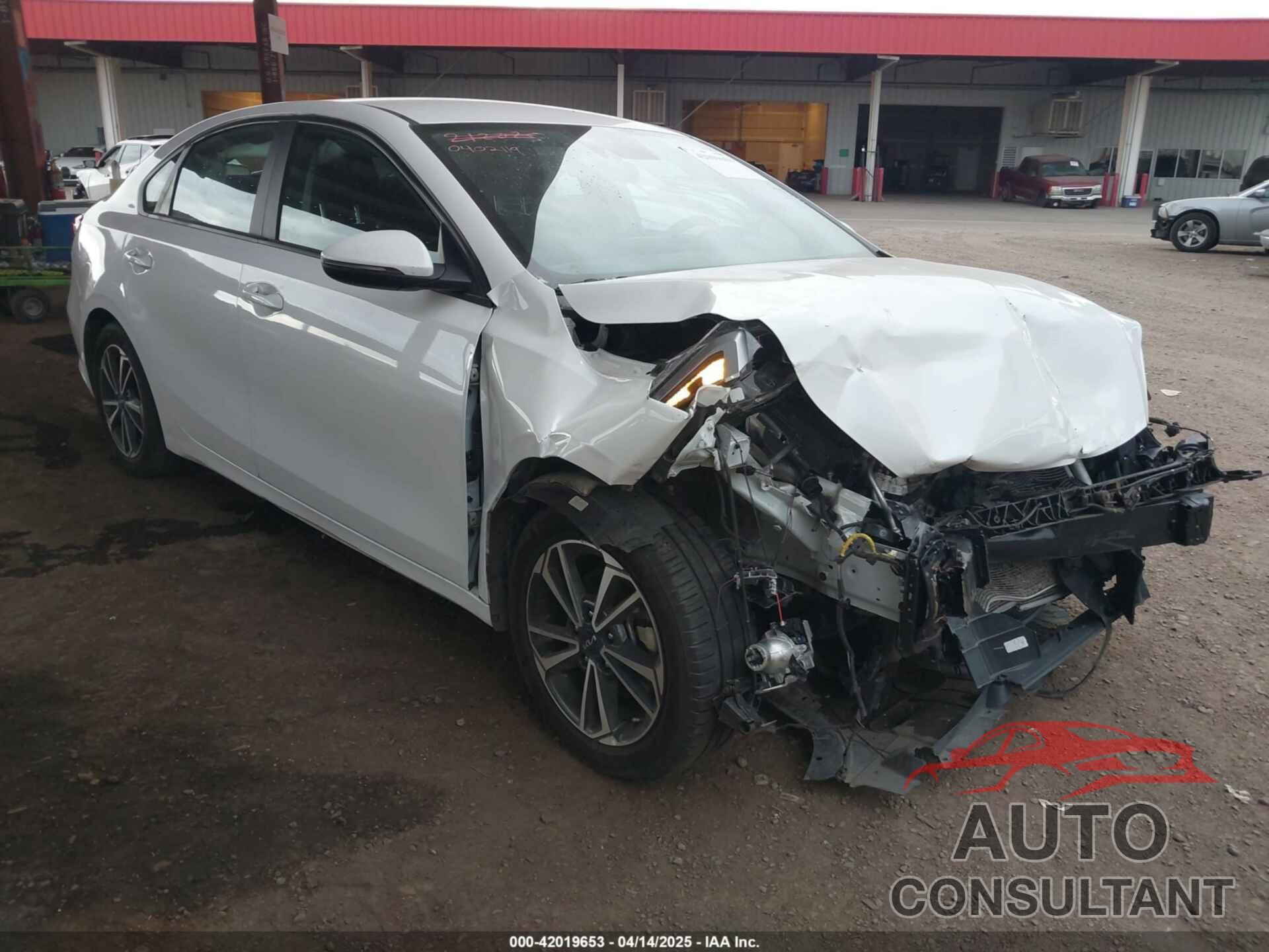KIA FORTE 2023 - 3KPF24AD1PE538737