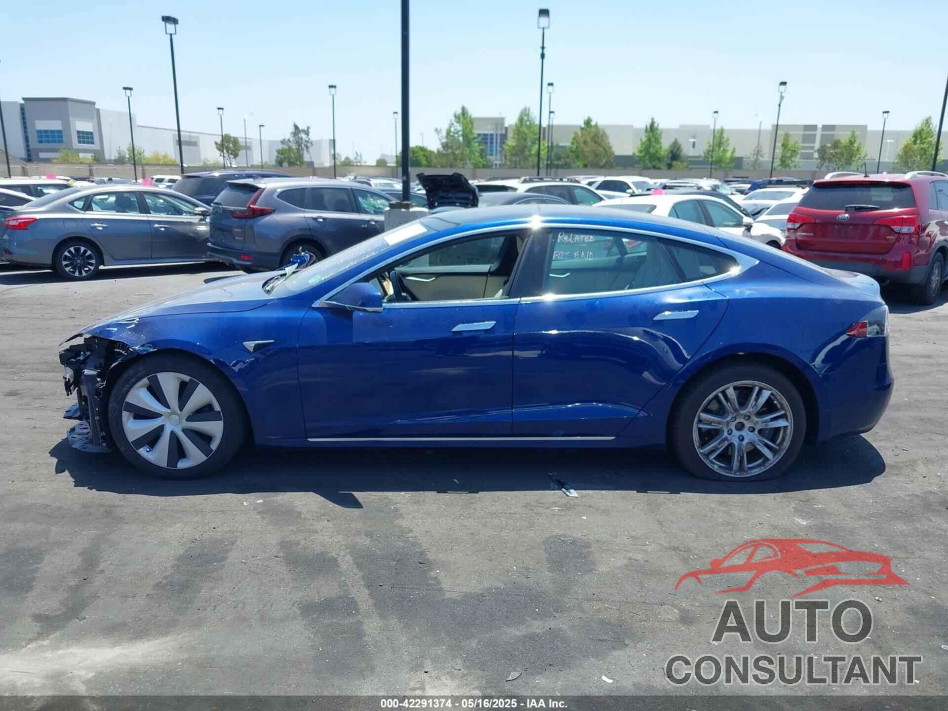 TESLA MODEL S 2020 - 5YJSA1E25LF396292