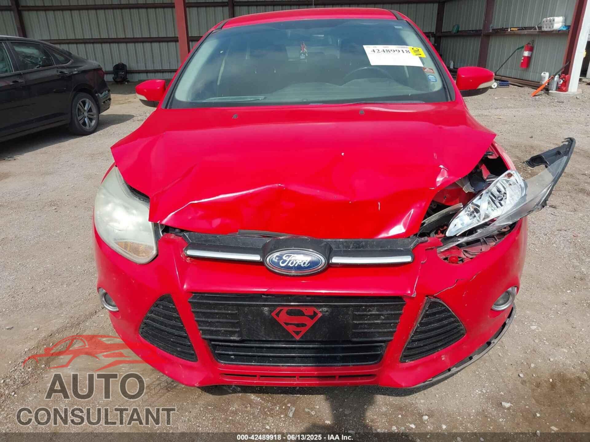 FORD FOCUS 2012 - 1FAHP3M21CL349320