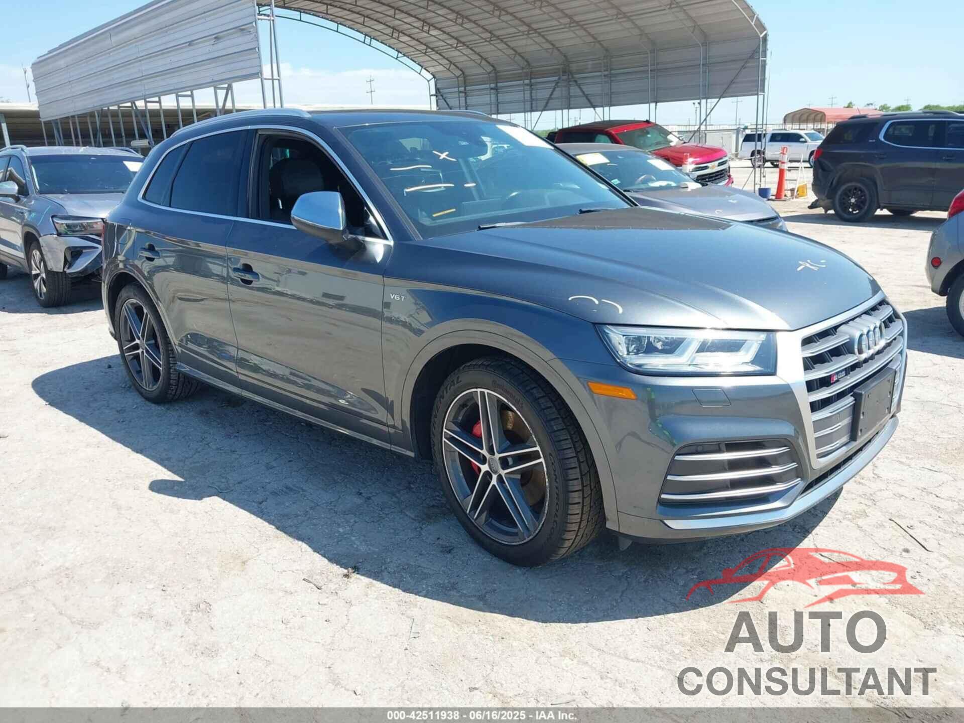 AUDI SQ5 2018 - WA1A4AFY2J2028443
