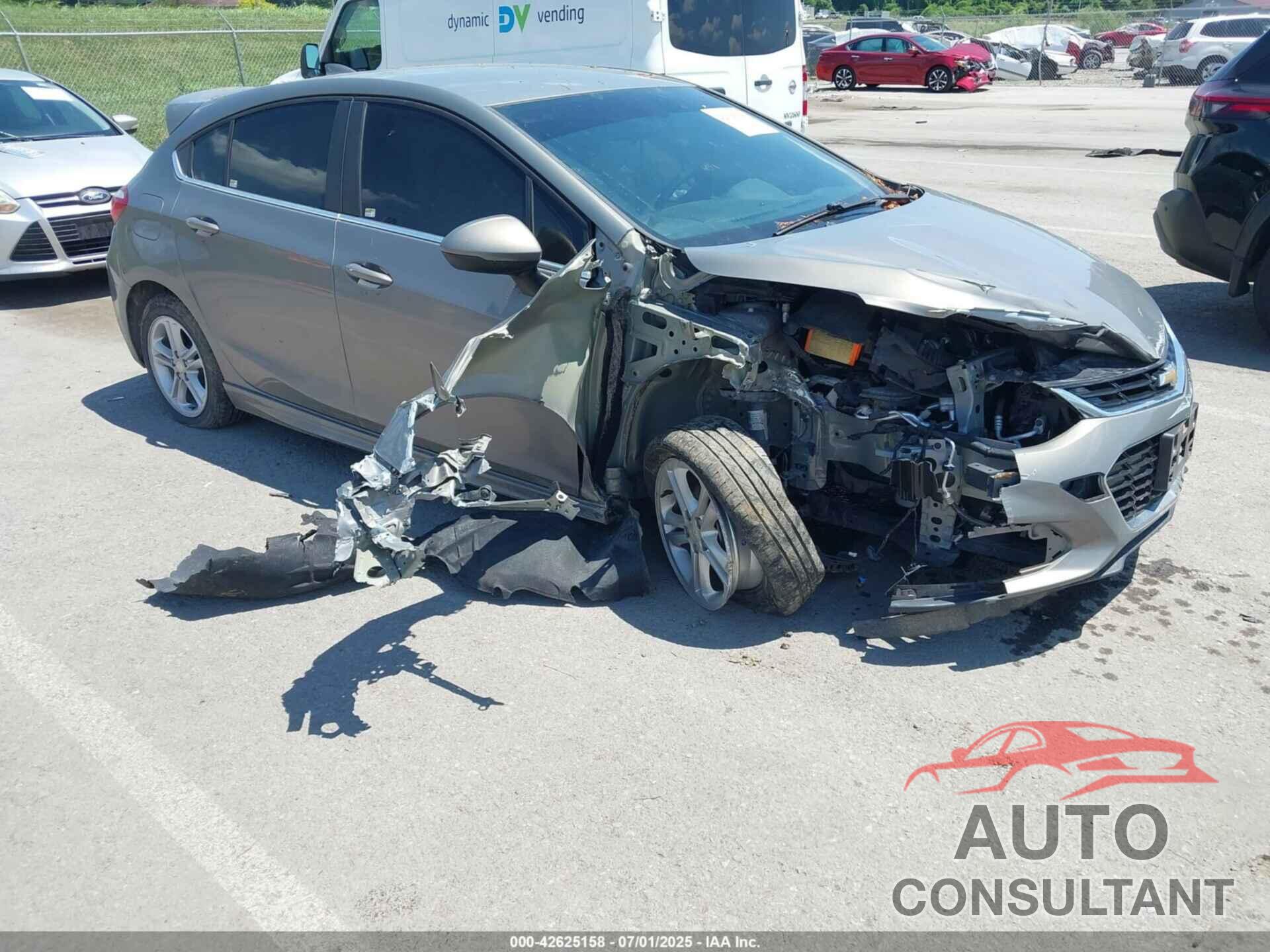 CHEVROLET CRUZE 2018 - 3G1BE6SM9JS653054