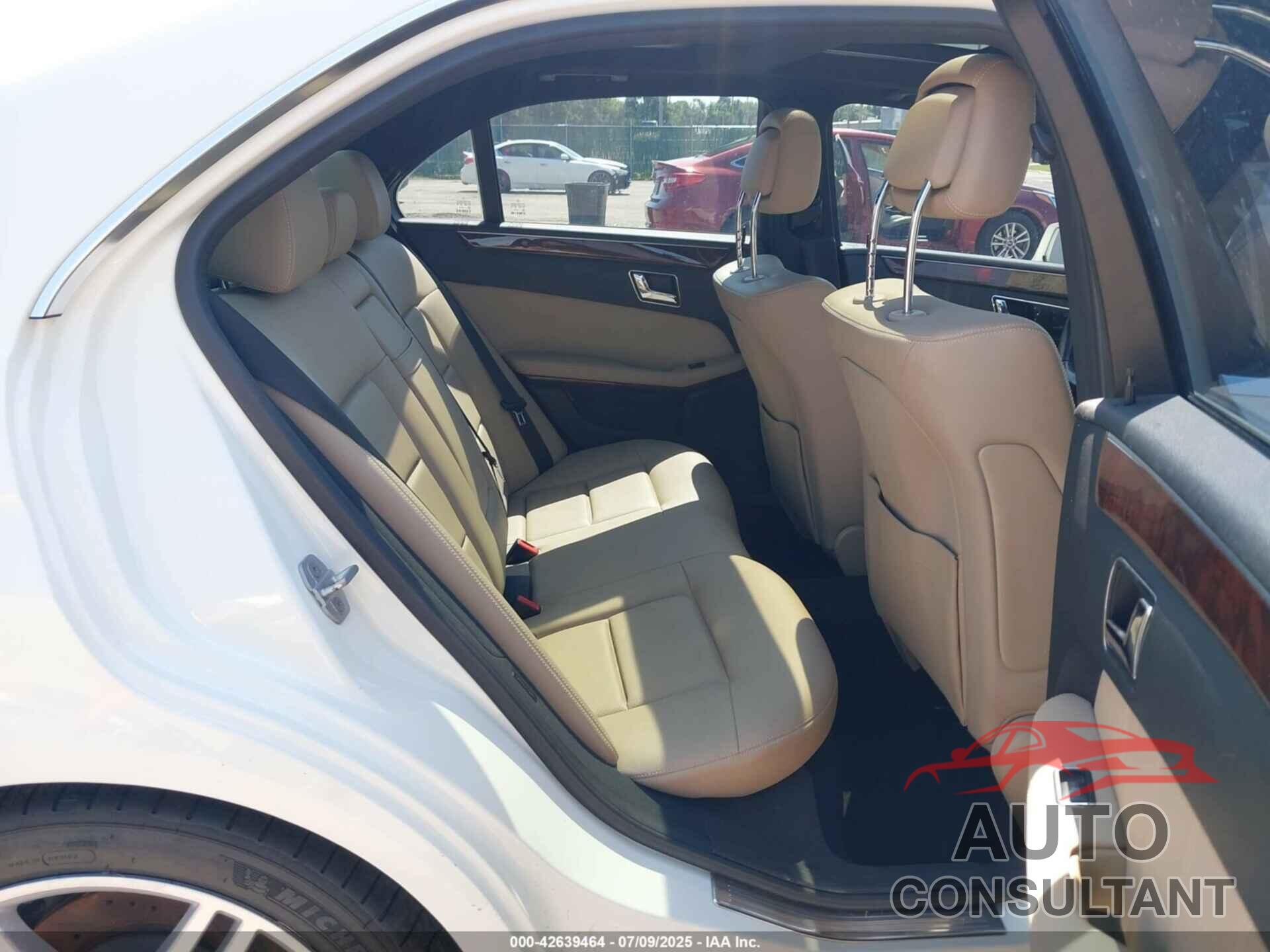 MERCEDES-BENZ E 350 2010 - WDDHF5GB9AA054548
