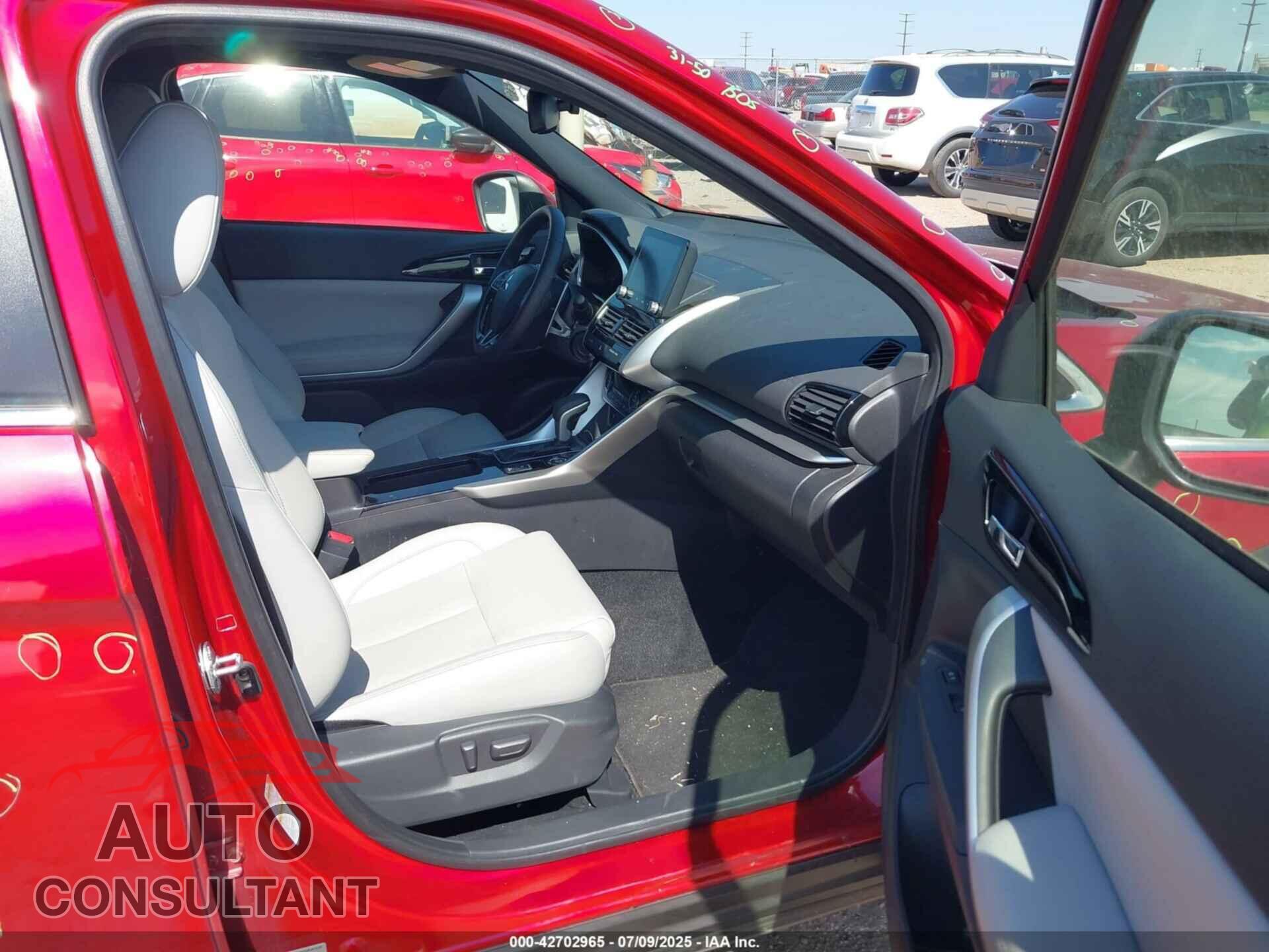 MITSUBISHI ECLIPSE CROSS 2024 - JA4ATWAA4RZ072330