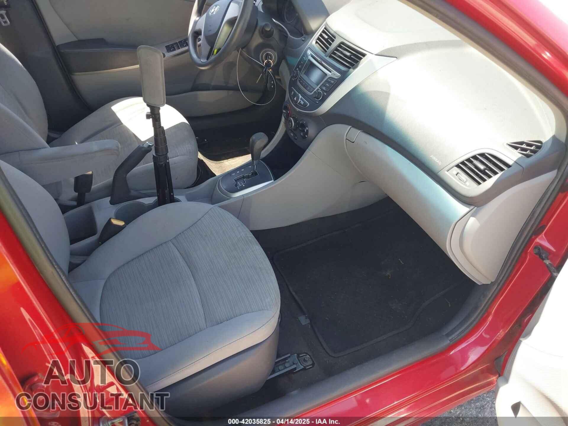 HYUNDAI ACCENT 2015 - KMHCT4AE1FU801913