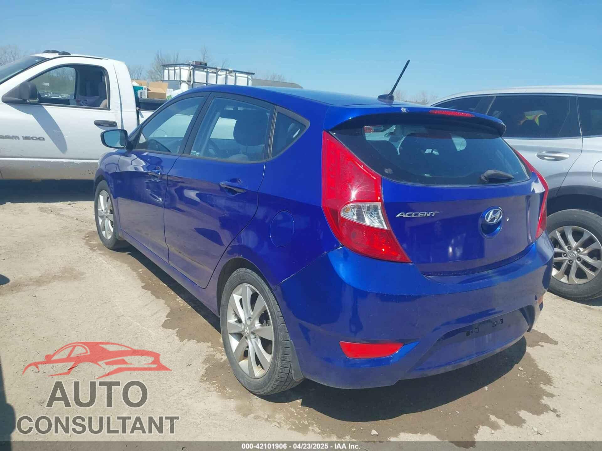 HYUNDAI ACCENT 2012 - KMHCU5AE9CU056584