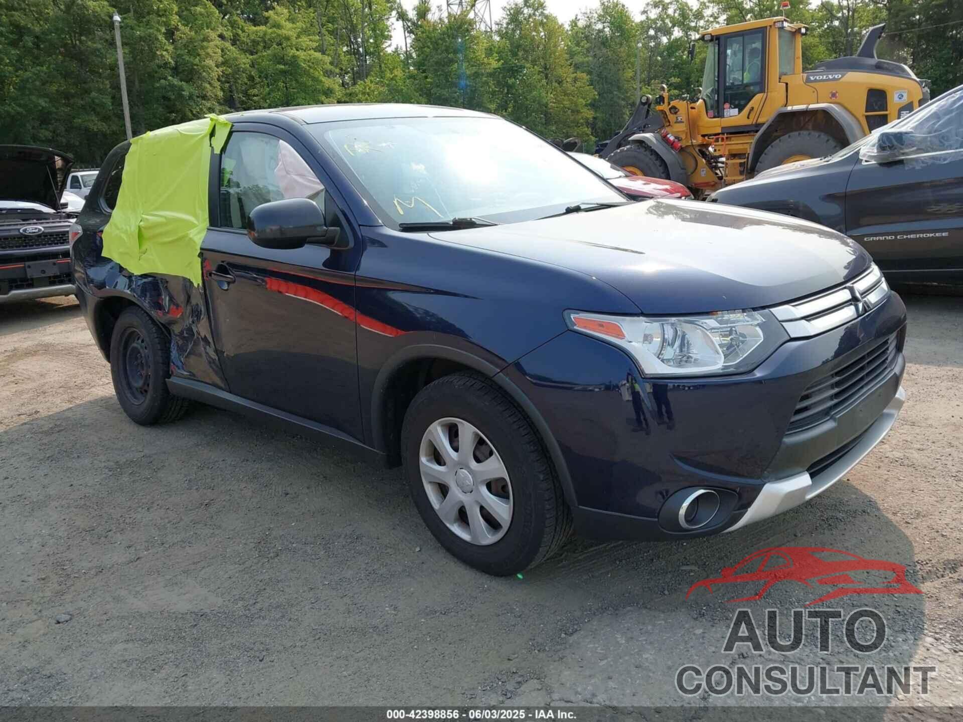 MITSUBISHI OUTLANDER 2015 - JA4AD2A35FZ007828