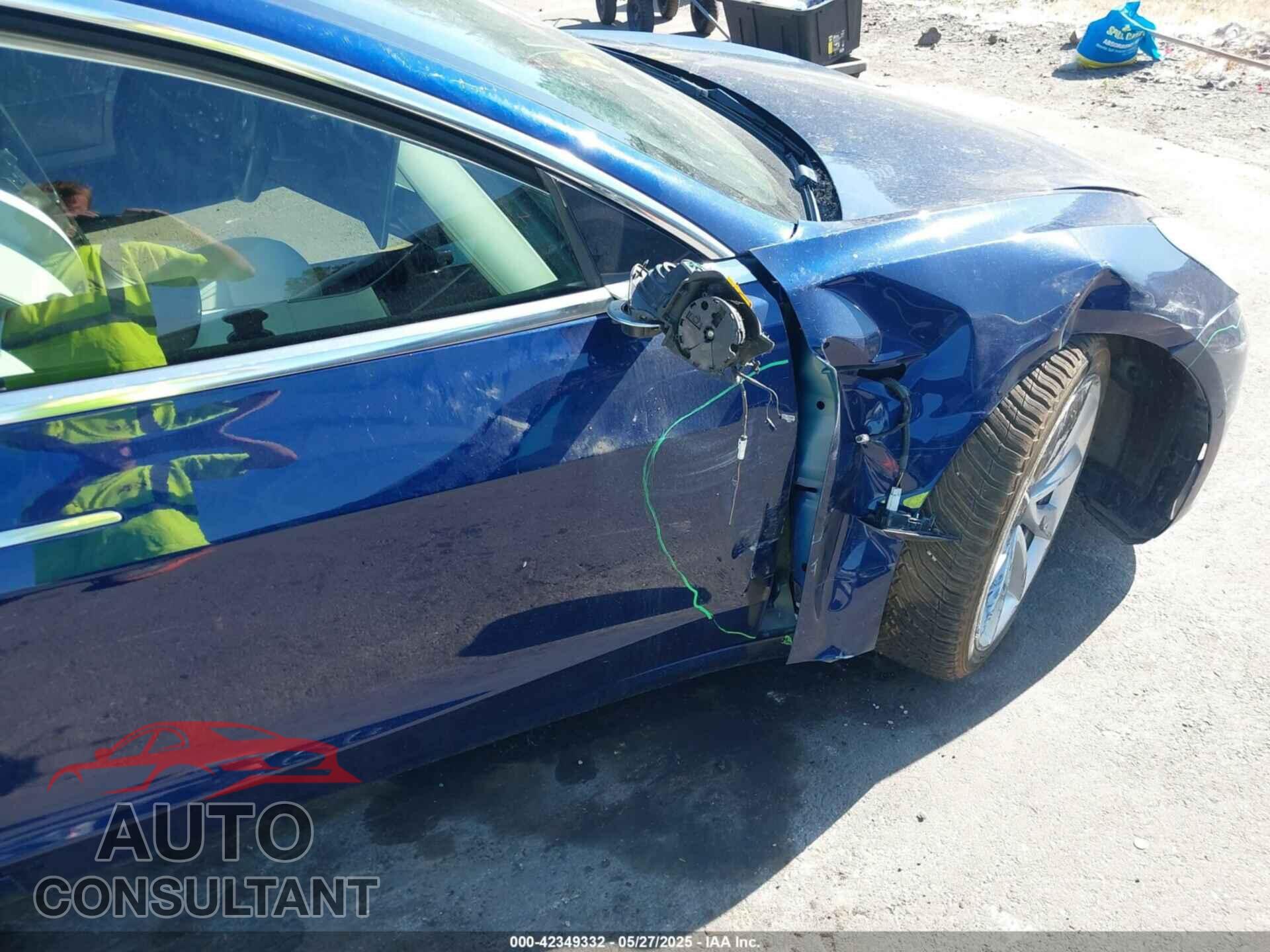 TESLA MODEL 3 2018 - 5YJ3E1EB2JF112106