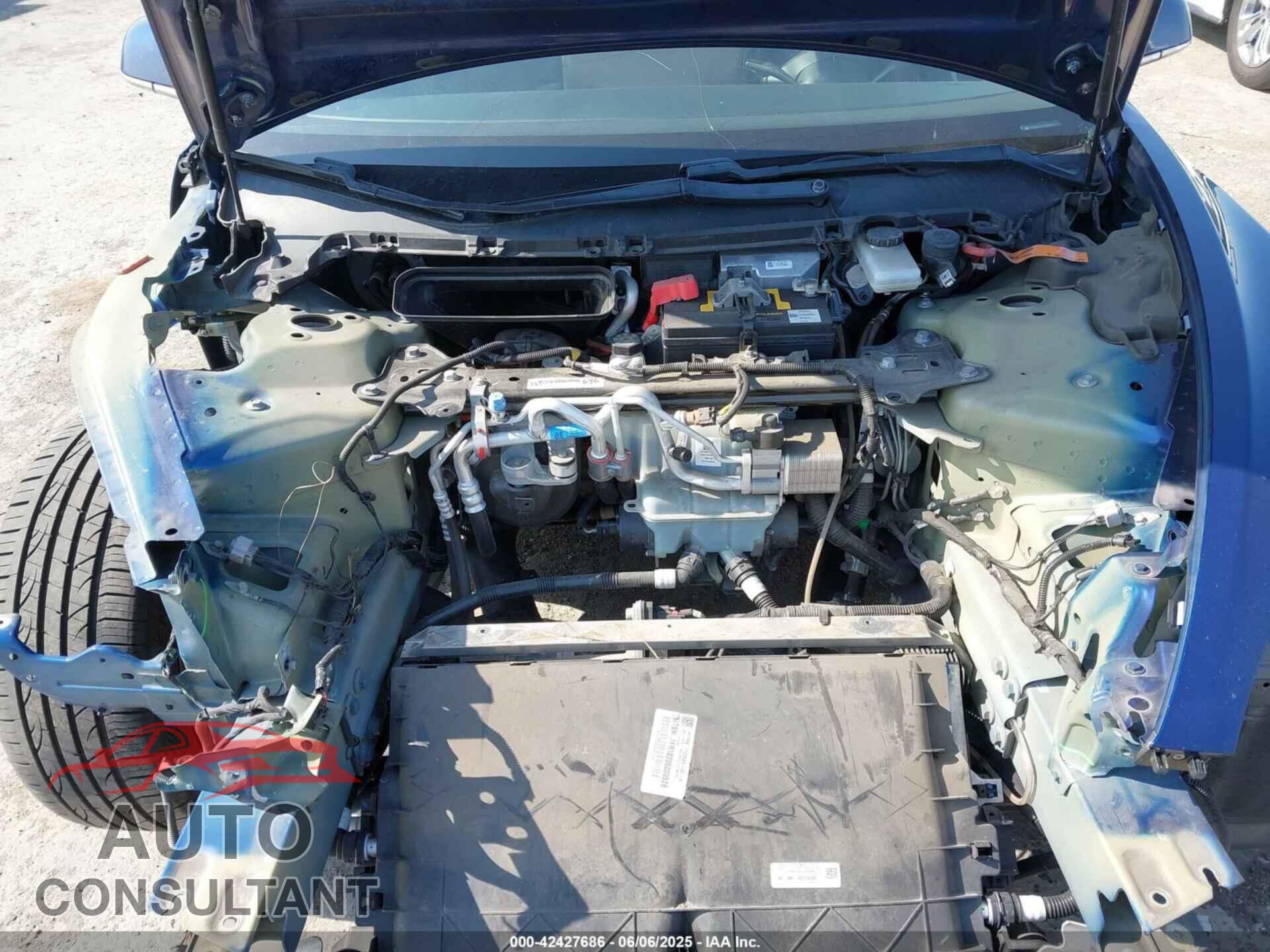 TESLA MODEL 3 2018 - 5YJ3E1EA0JF058957
