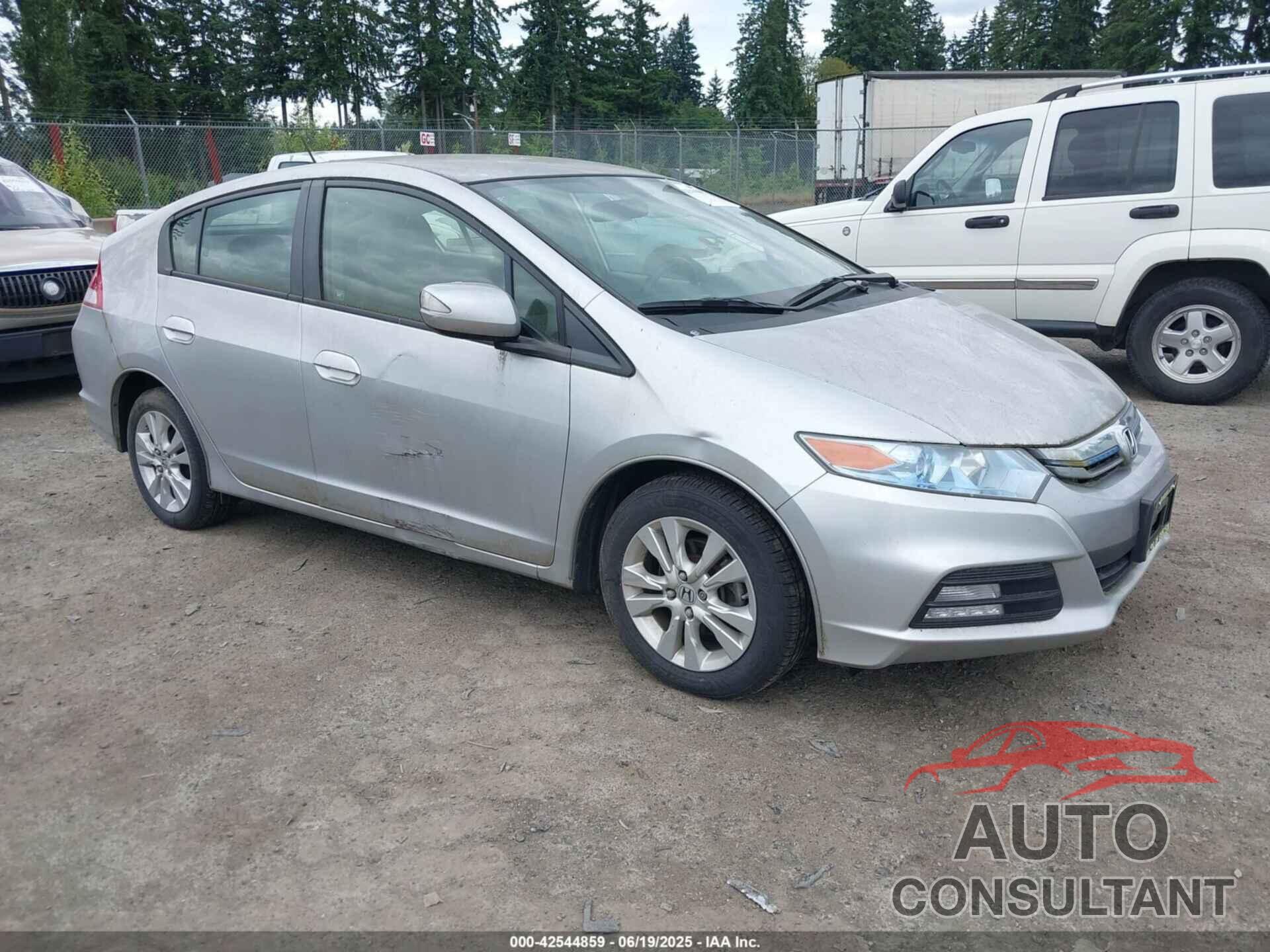 HONDA INSIGHT 2013 - JHMZE2H72DS003738