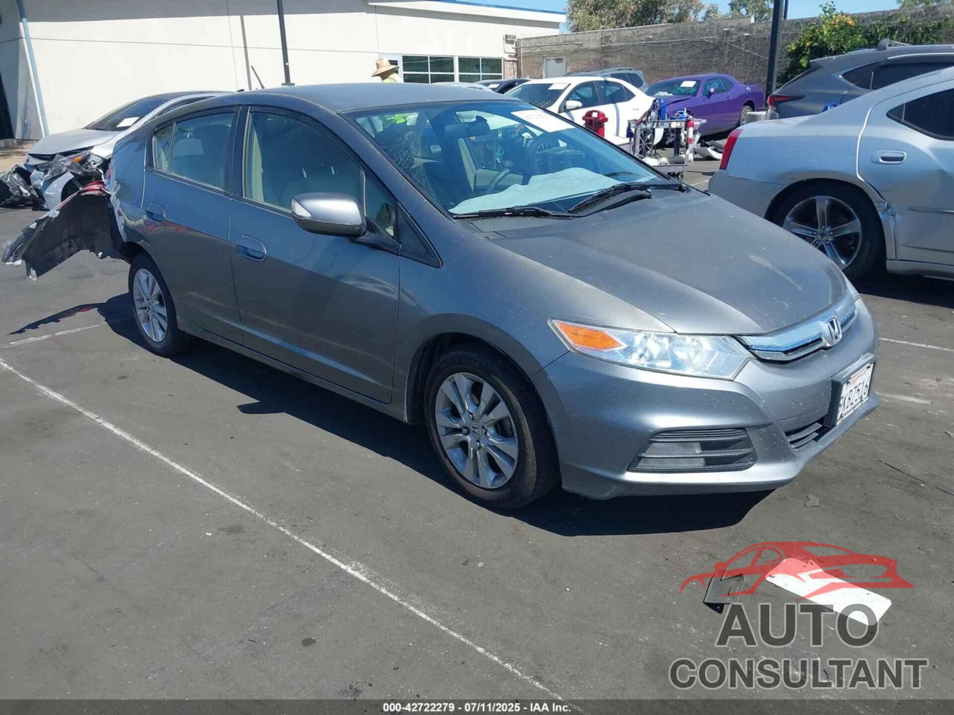 HONDA INSIGHT 2014 - JHMZE2H78ES000652
