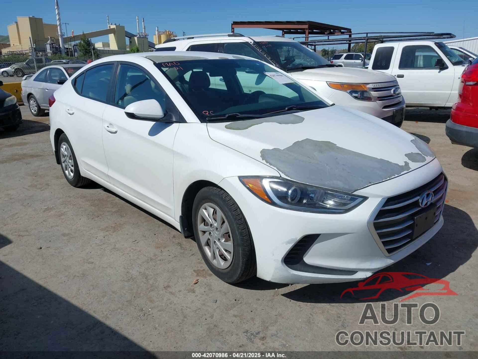 HYUNDAI ELANTRA 2018 - 5NPD74LF0JH299448