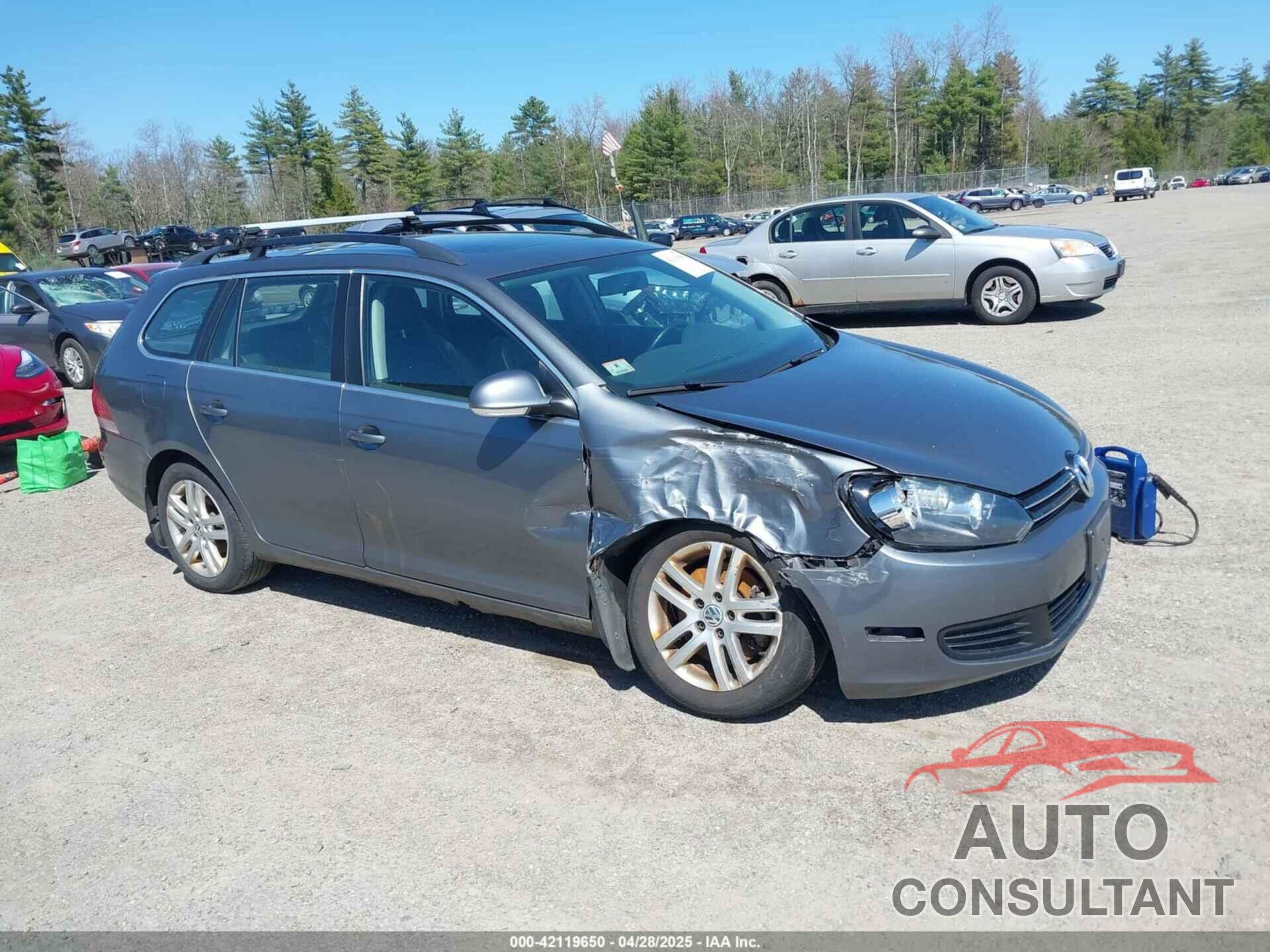 VOLKSWAGEN JETTA 2010 - 3VWTL7AJ7AM704602