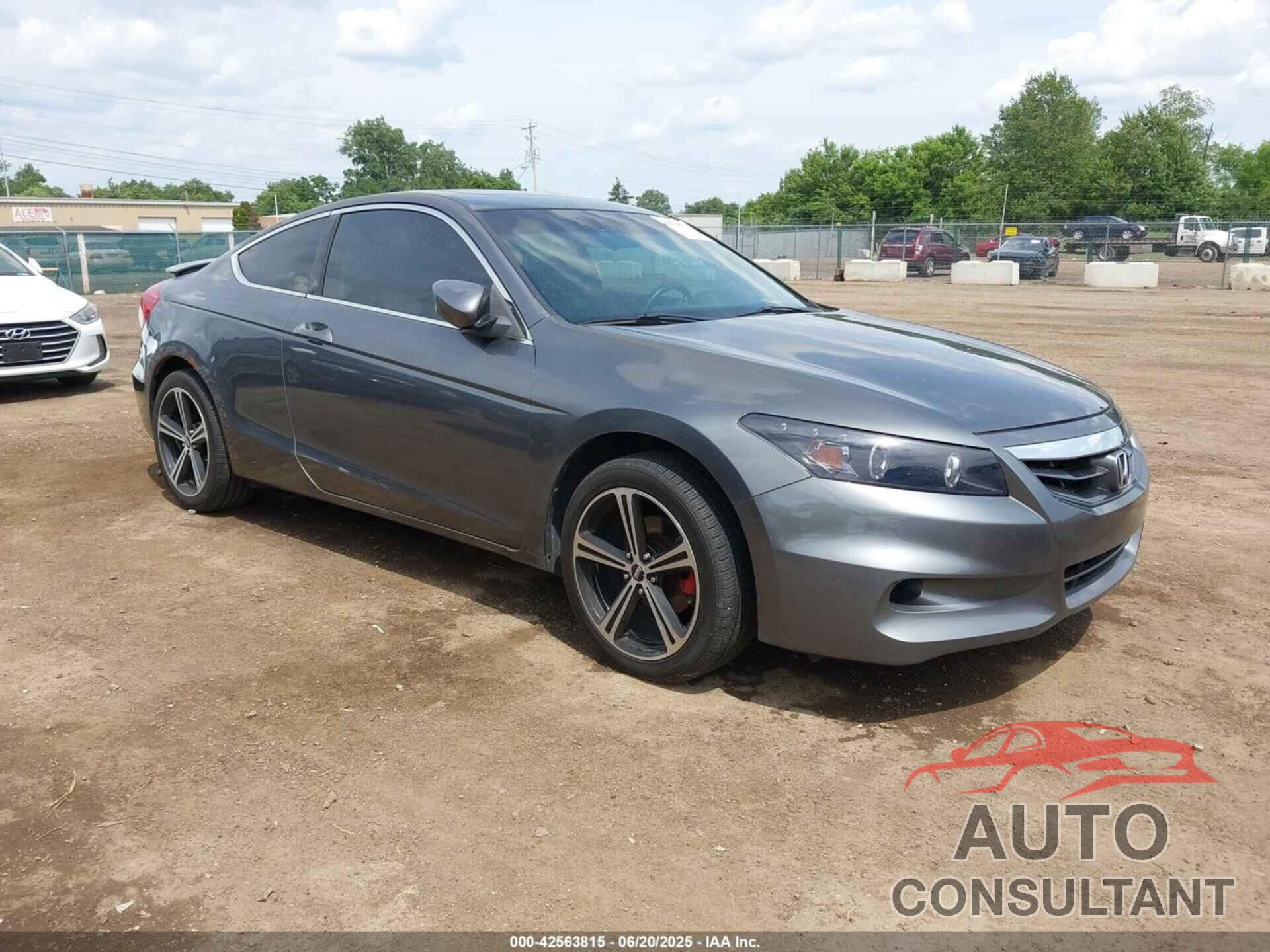 HONDA ACCORD 2012 - 1HGCS1B88CA001073