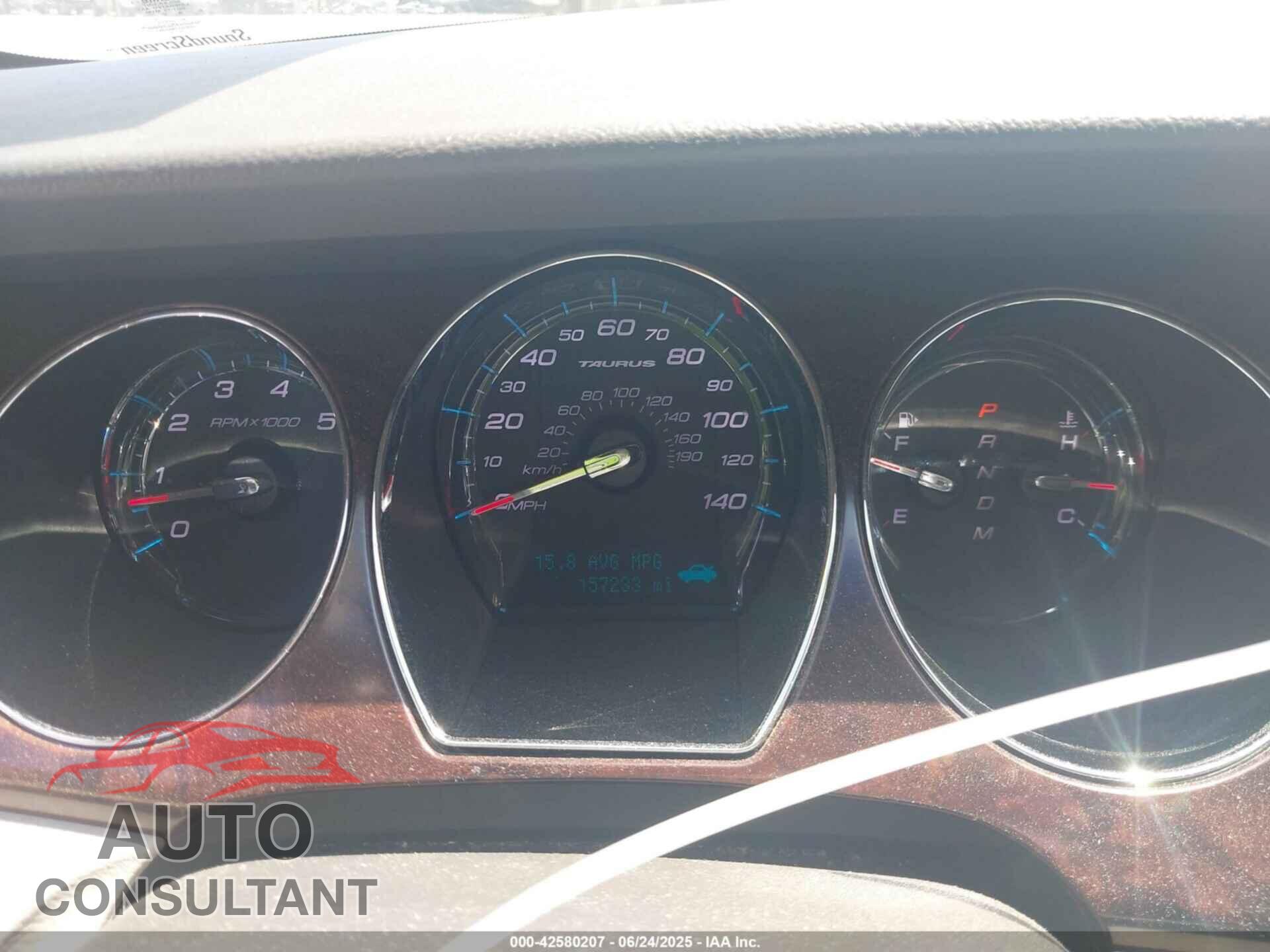 FORD TAURUS 2011 - 1FAHP2EW3BG140289