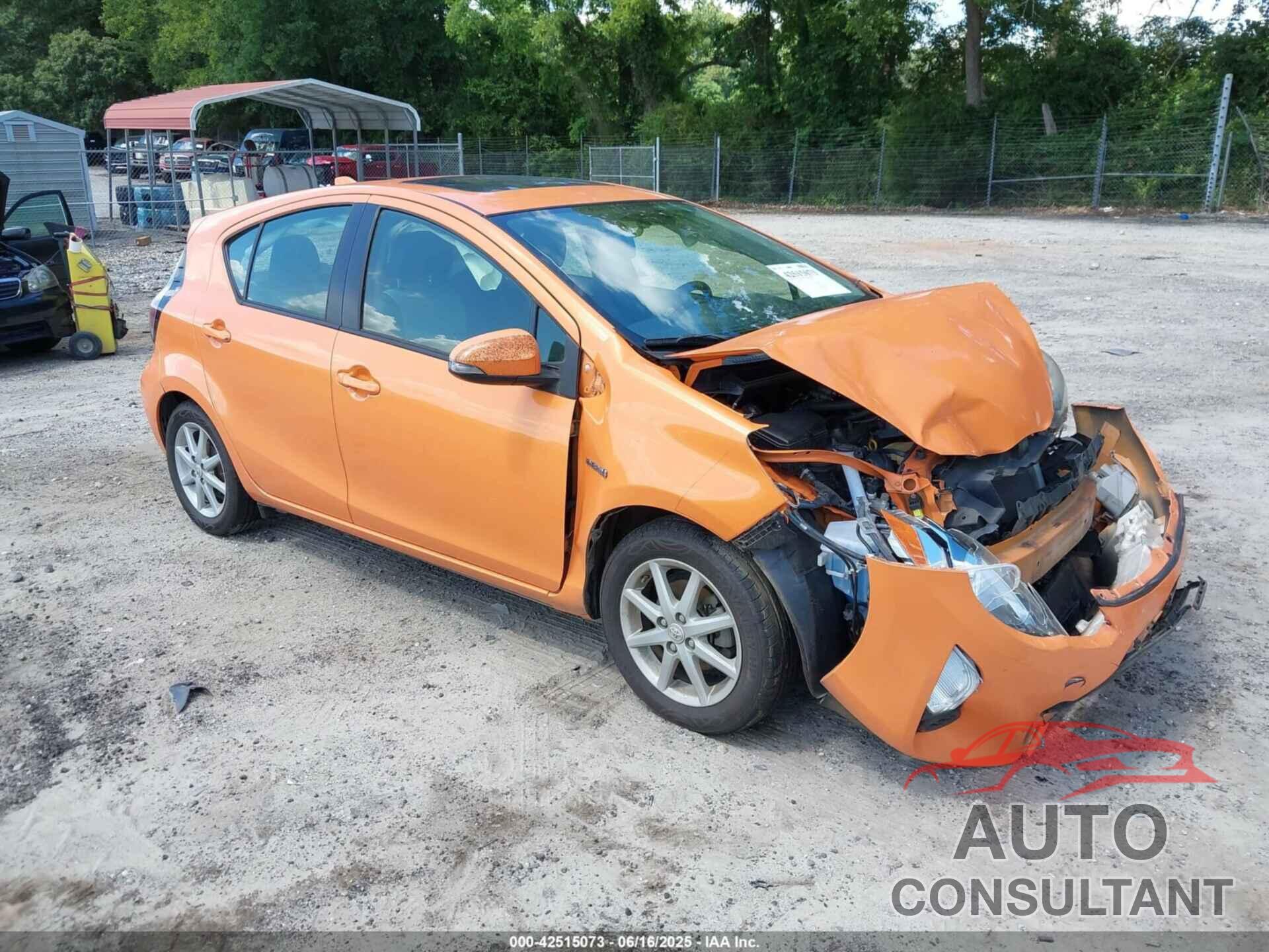 TOYOTA PRIUS C 2015 - JTDKDTB34F1090732